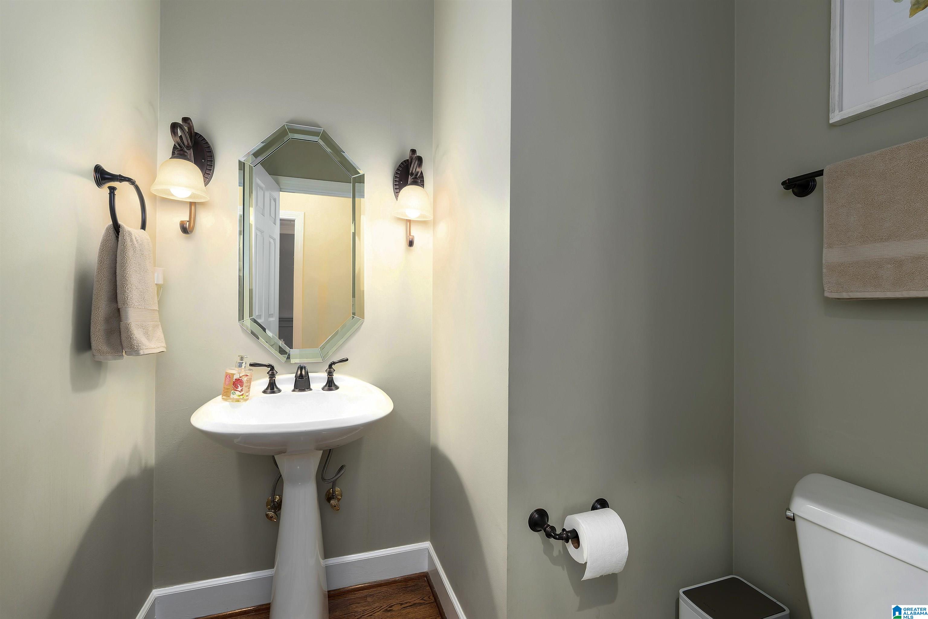 2032 SHANDWICK TERRACE