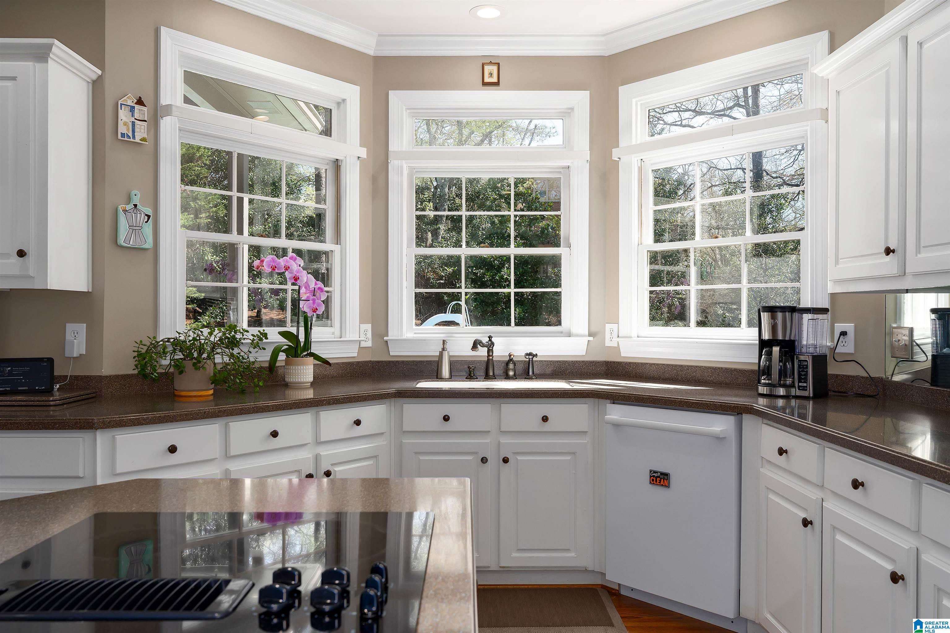 2032 SHANDWICK TERRACE