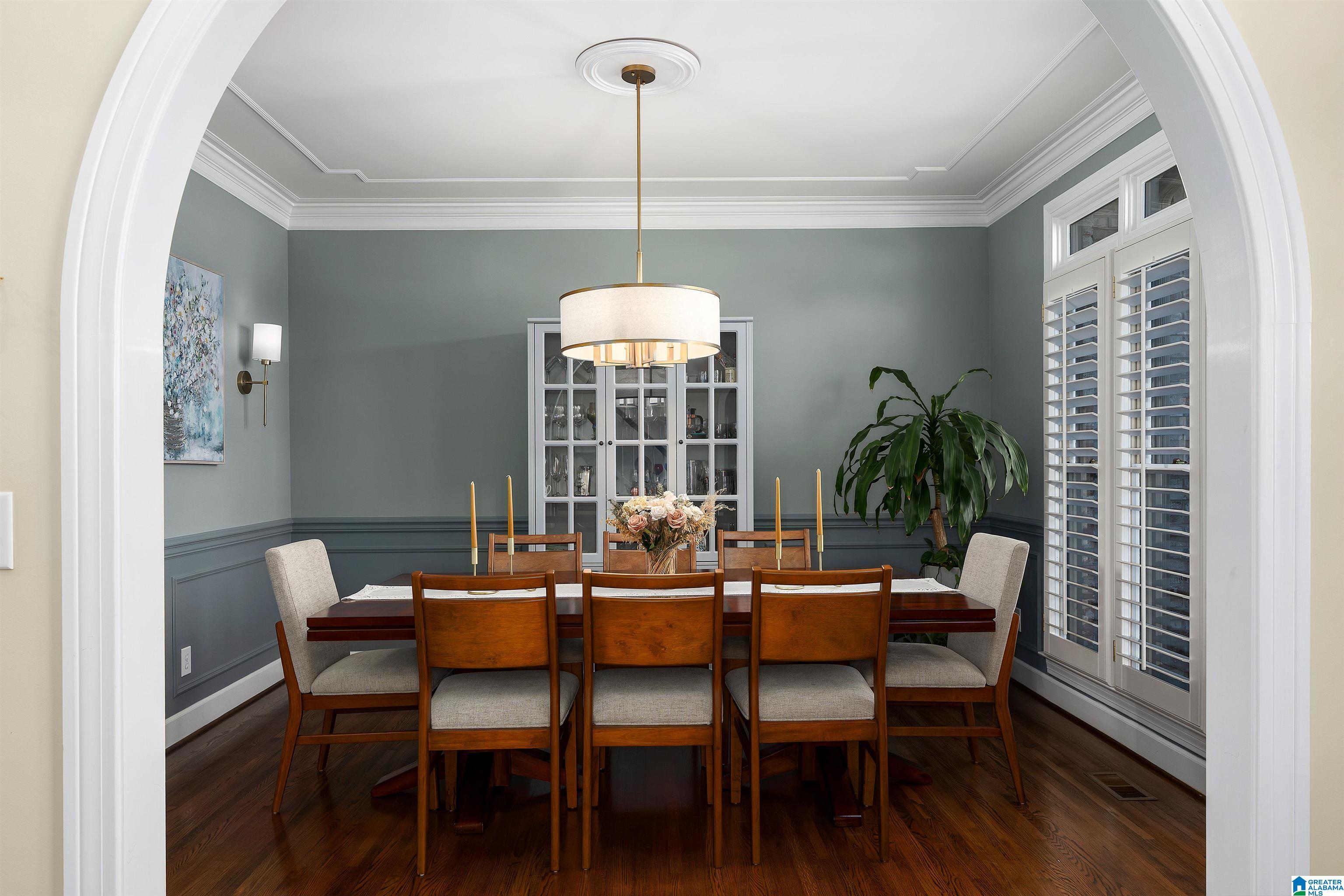 2032 SHANDWICK TERRACE