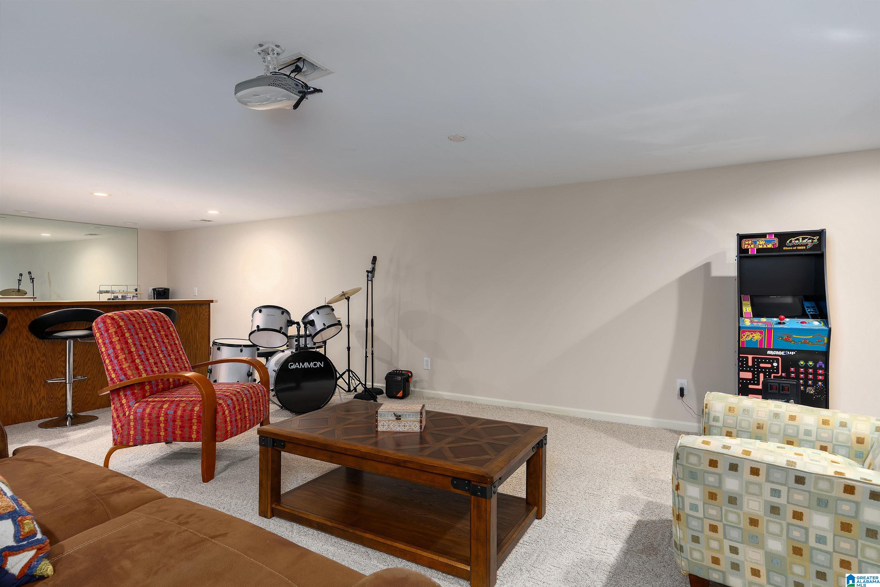 2032 SHANDWICK TERRACE