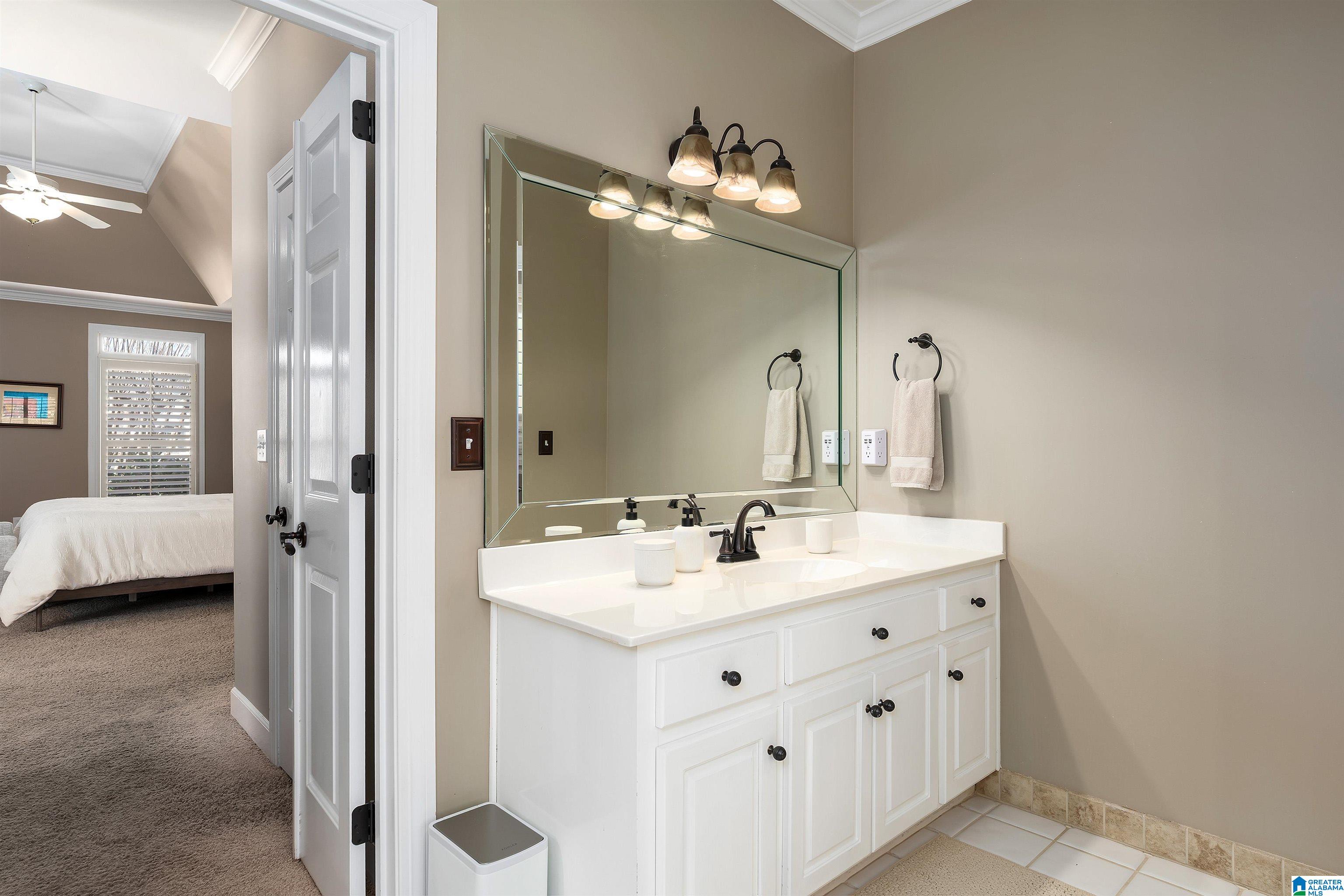 2032 SHANDWICK TERRACE