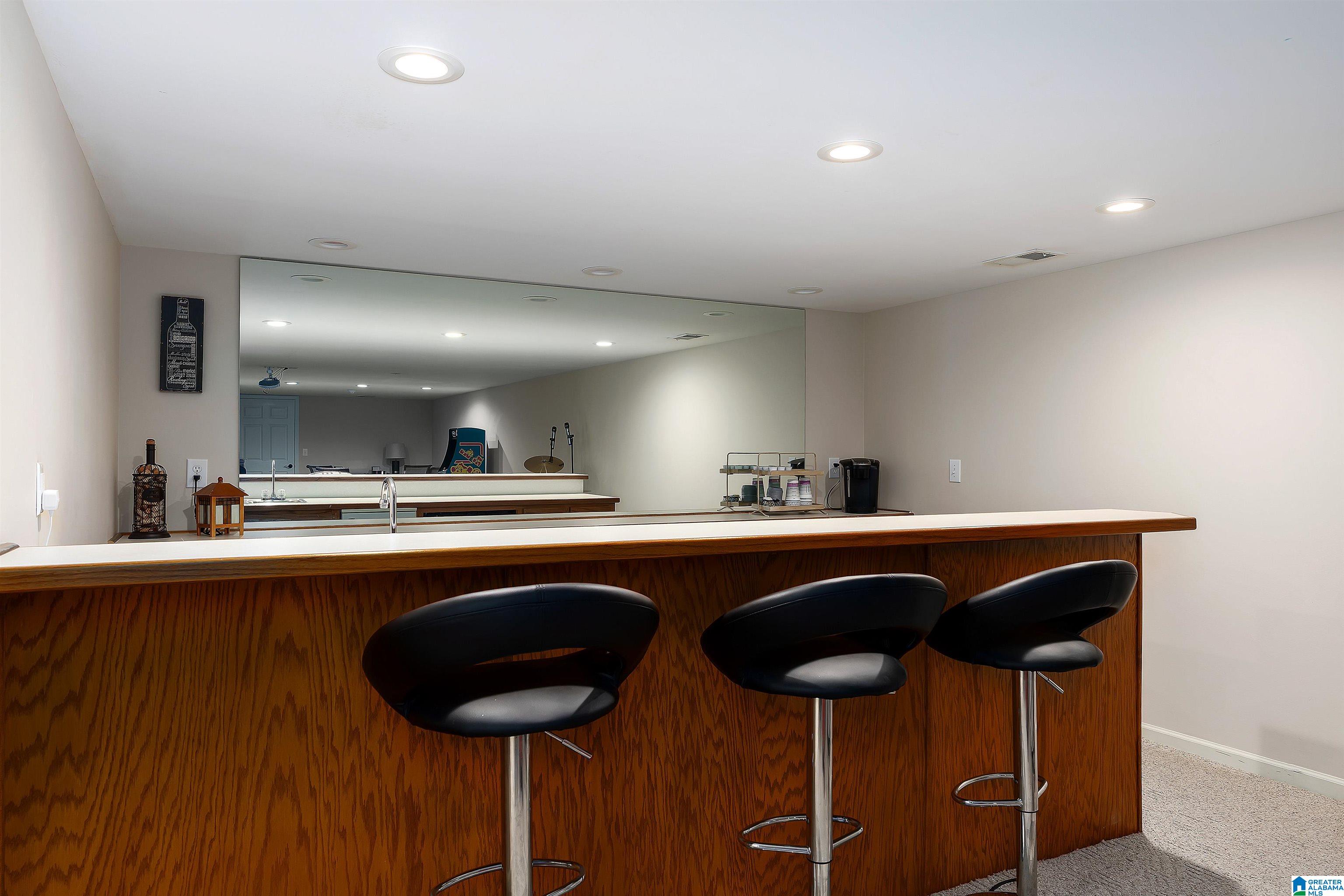 2032 SHANDWICK TERRACE