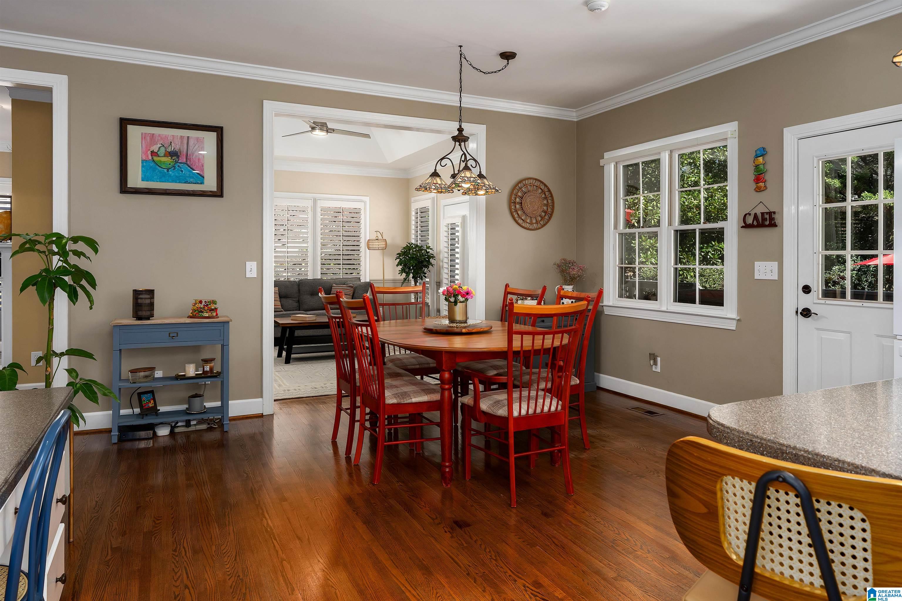 2032 SHANDWICK TERRACE