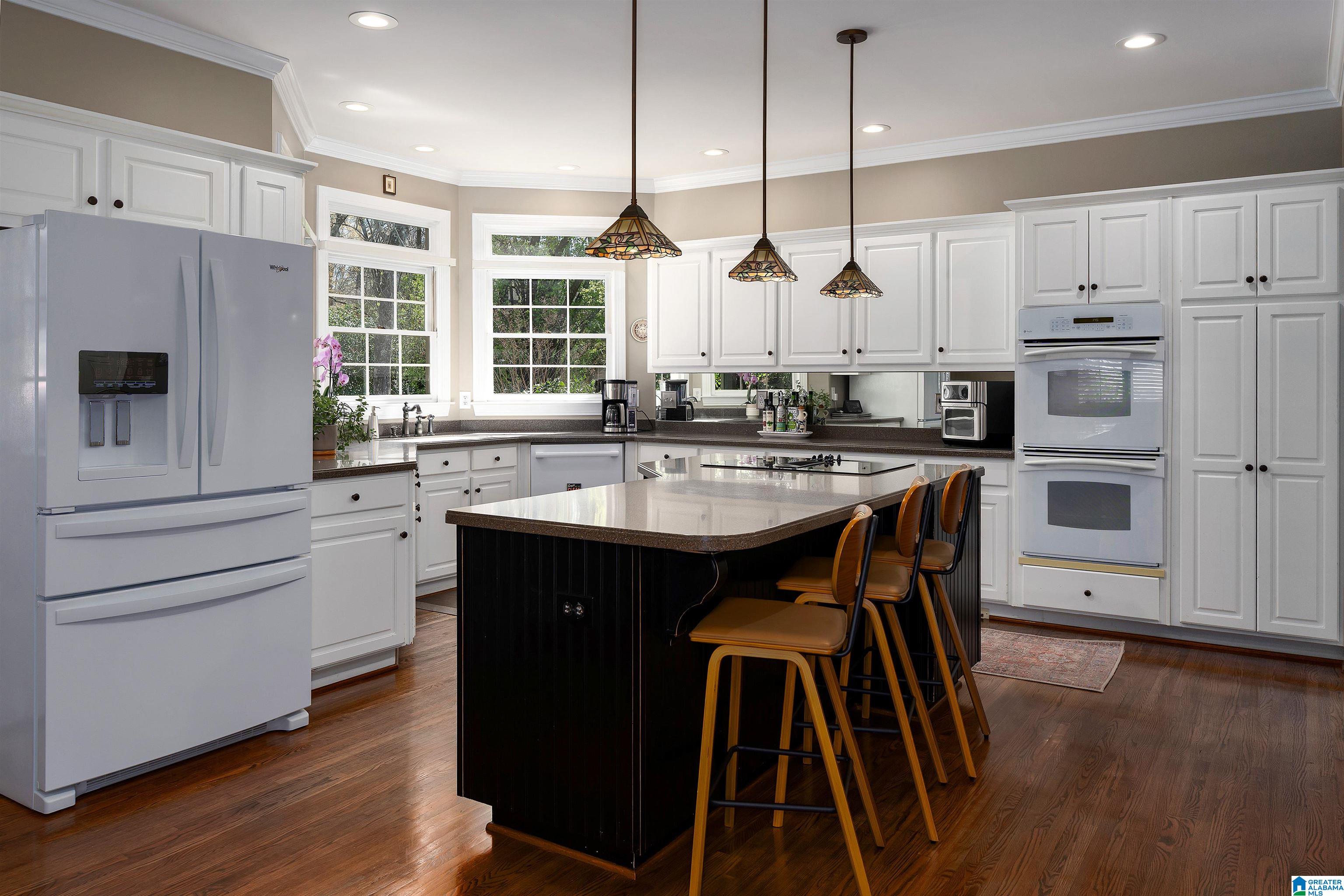 2032 SHANDWICK TERRACE