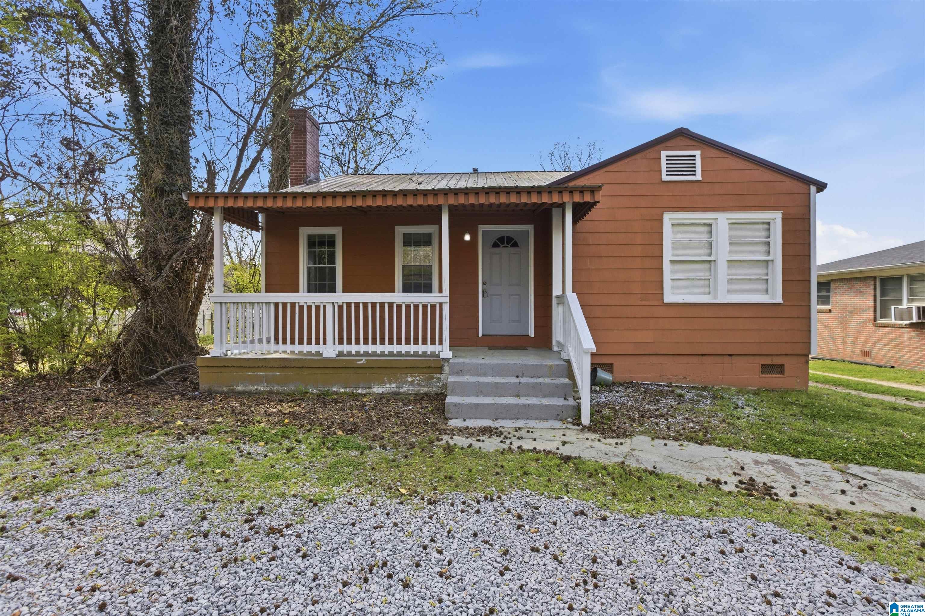 949 GADSDEN HIGHWAY