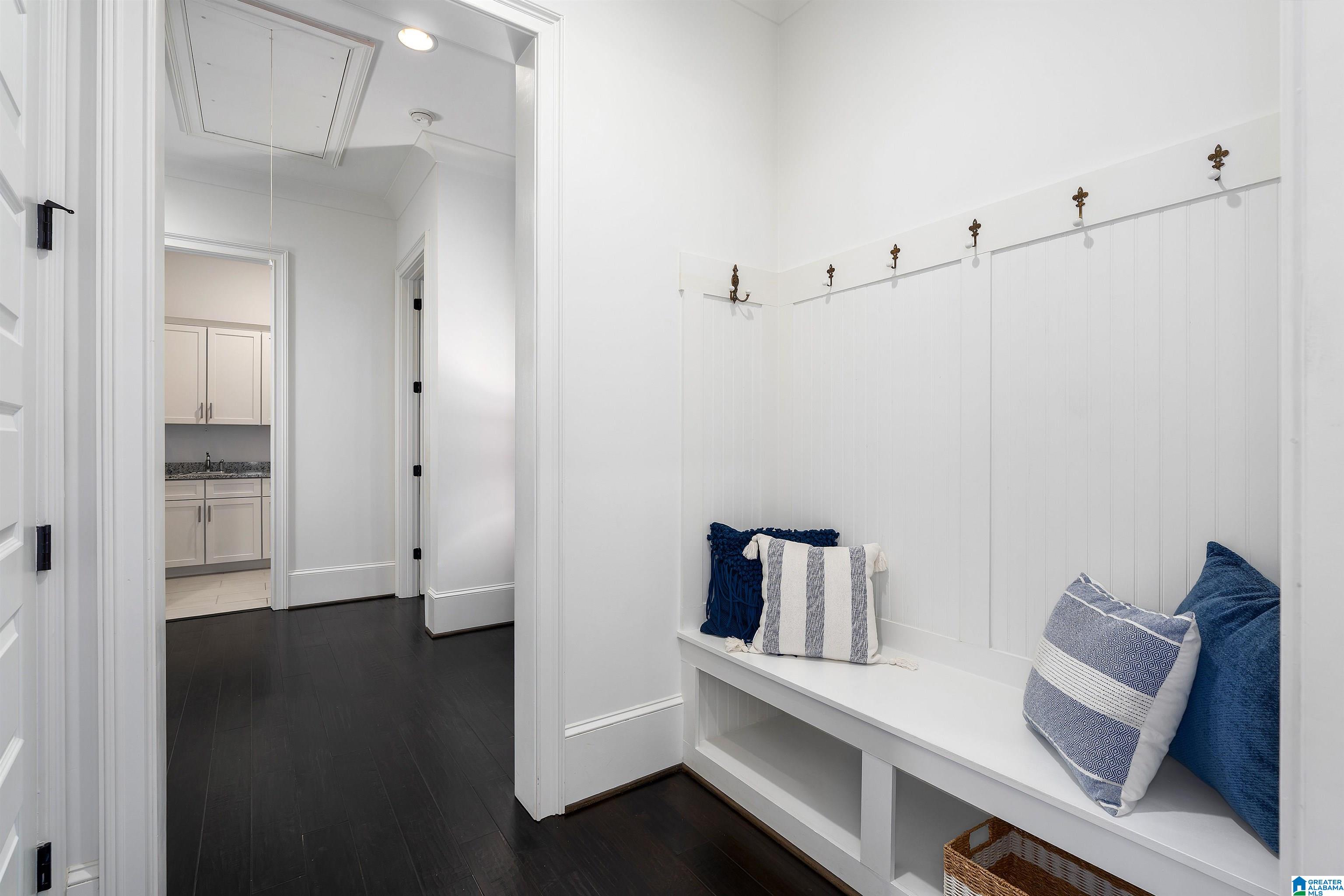 4391 VILLAGE GREEN CIRCLE