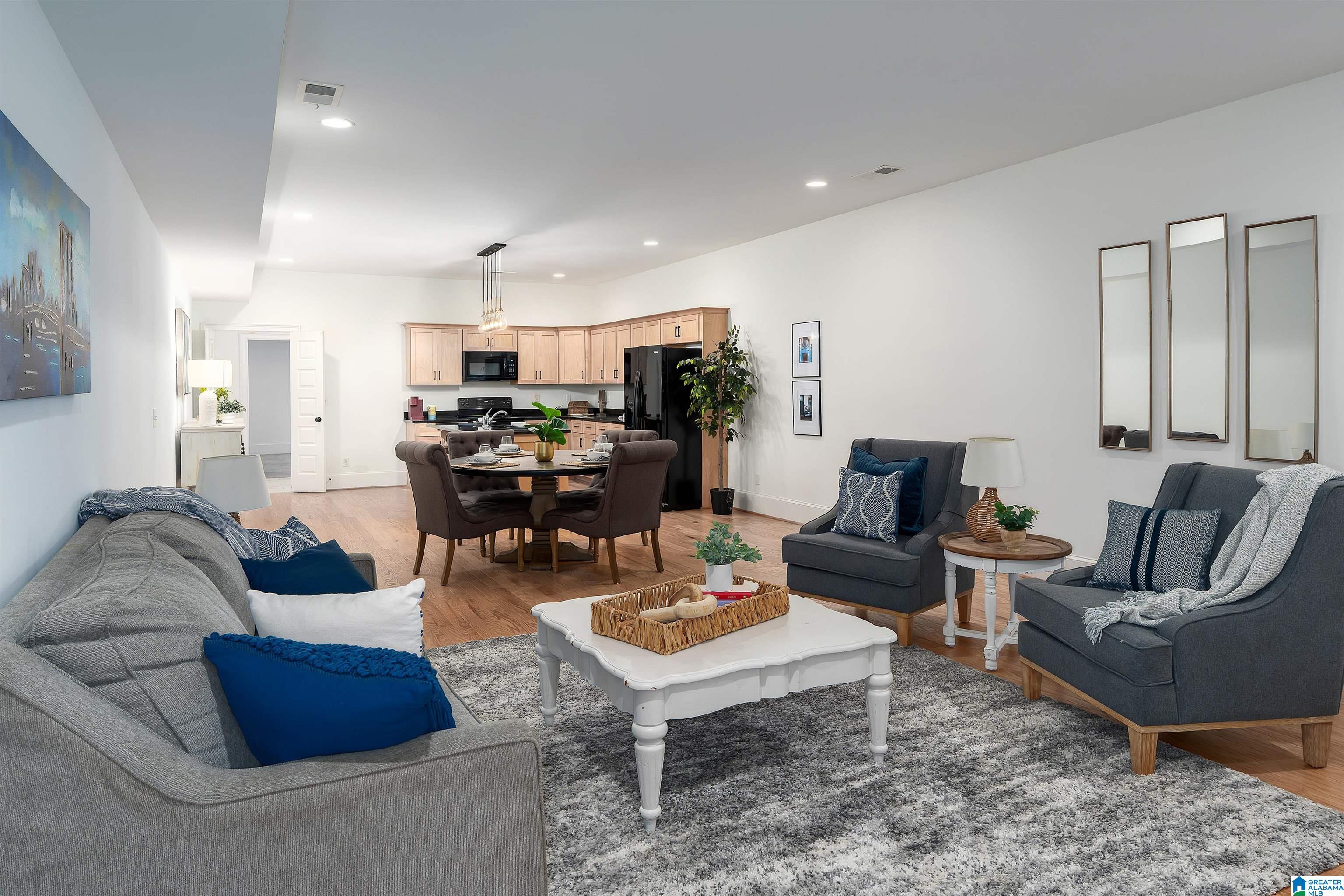 4391 VILLAGE GREEN CIRCLE