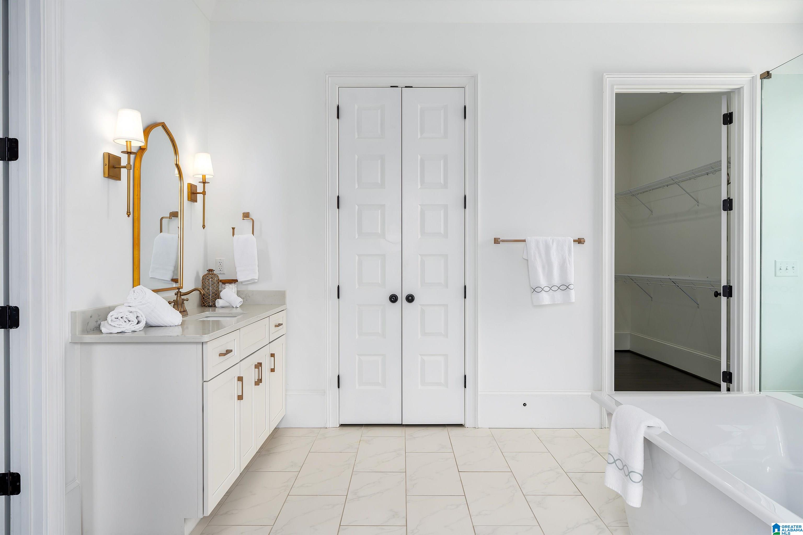 4391 VILLAGE GREEN CIRCLE