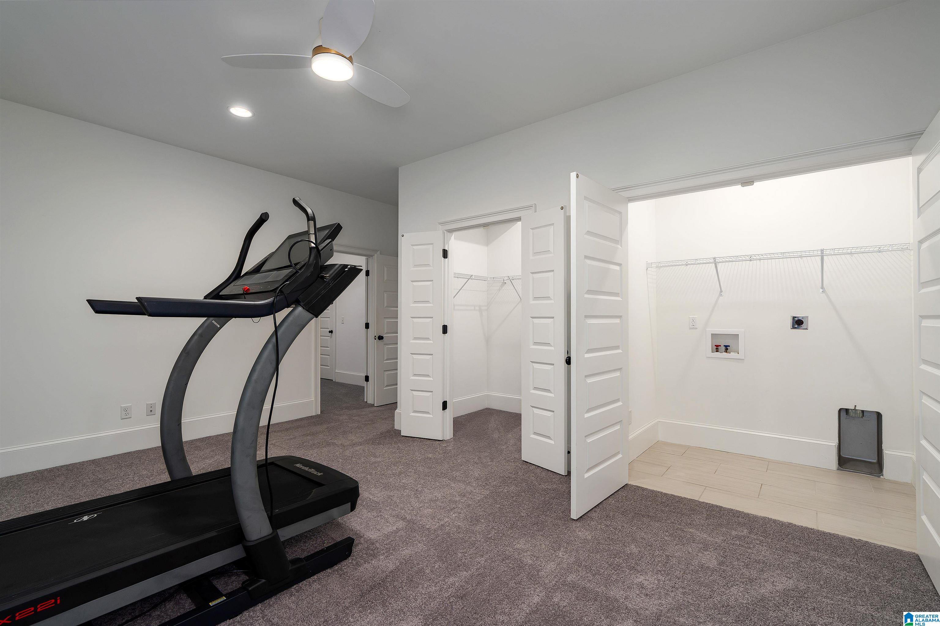 4391 VILLAGE GREEN CIRCLE