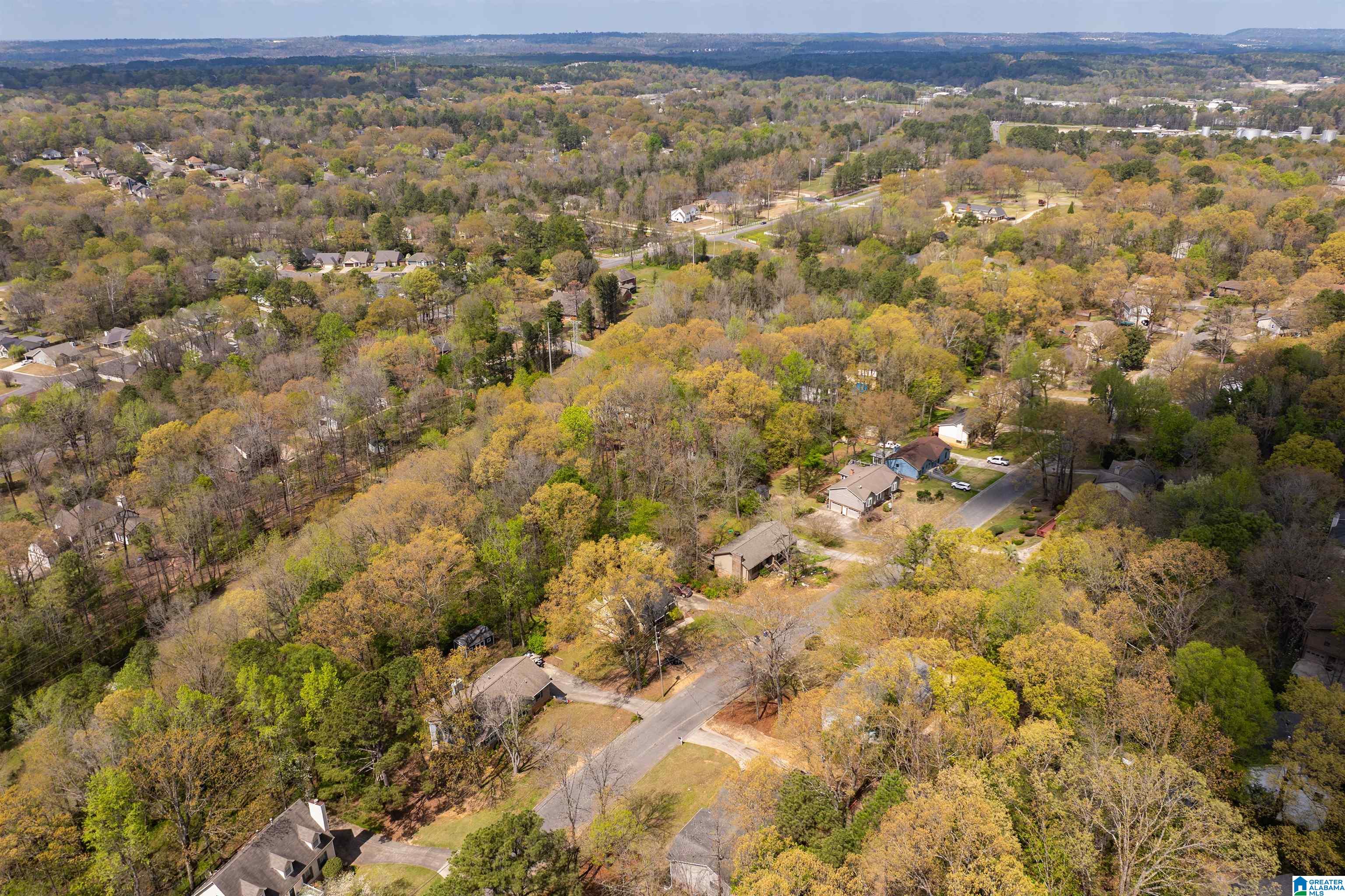 1218 SOUTHWIND DRIVE