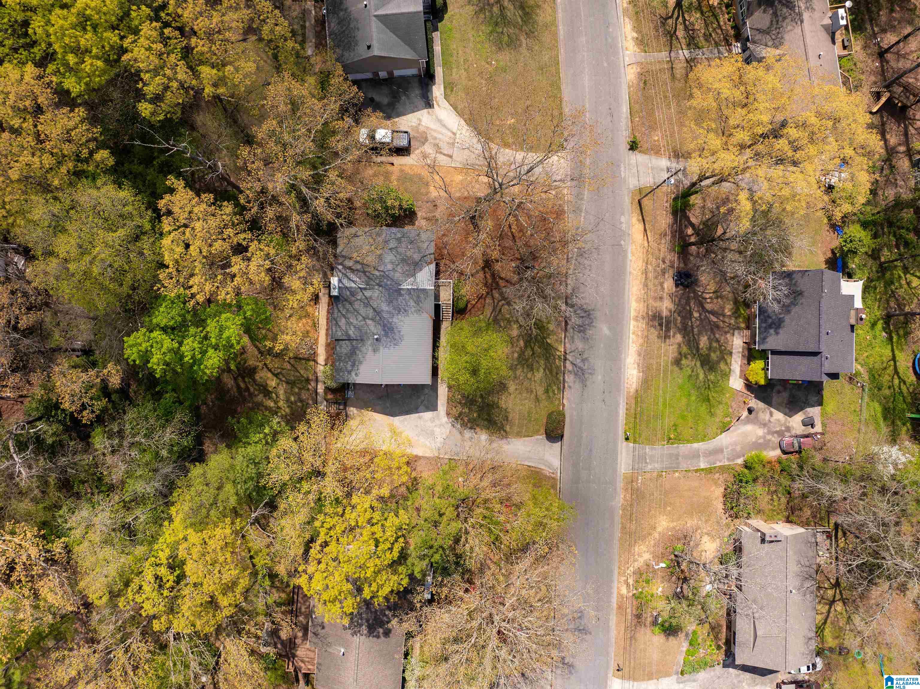 1218 SOUTHWIND DRIVE