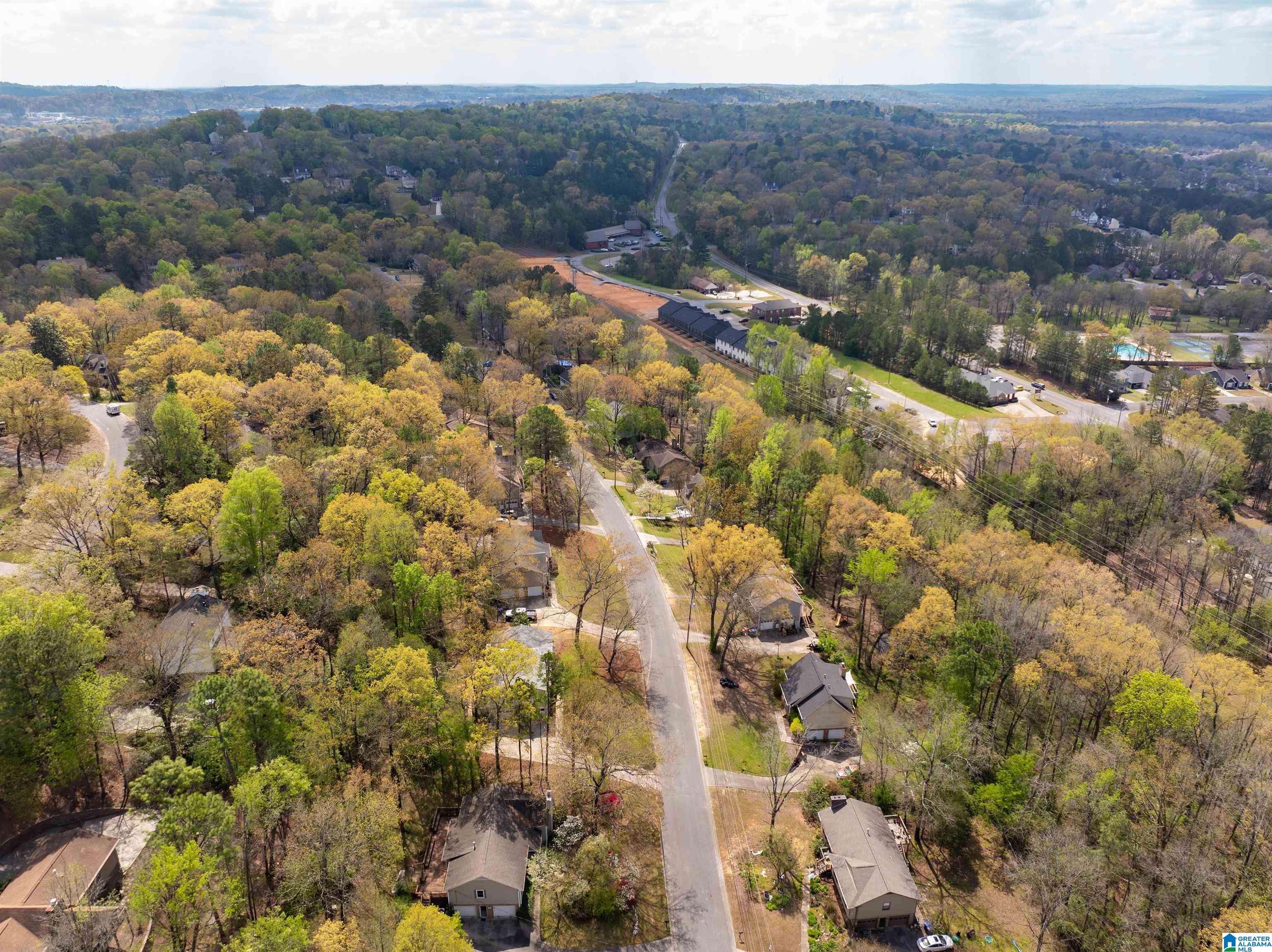 1218 SOUTHWIND DRIVE