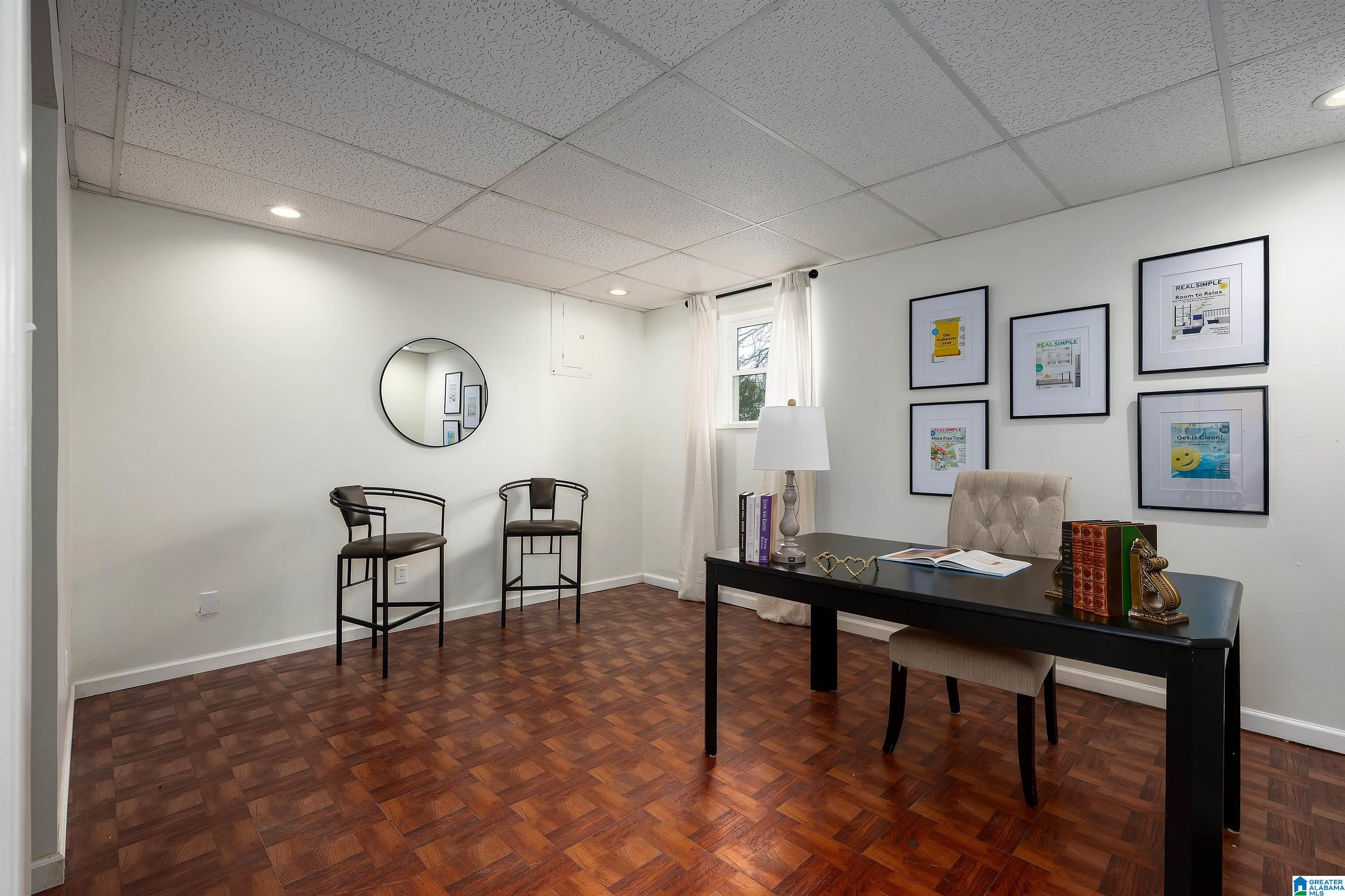 1218 SOUTHWIND DRIVE