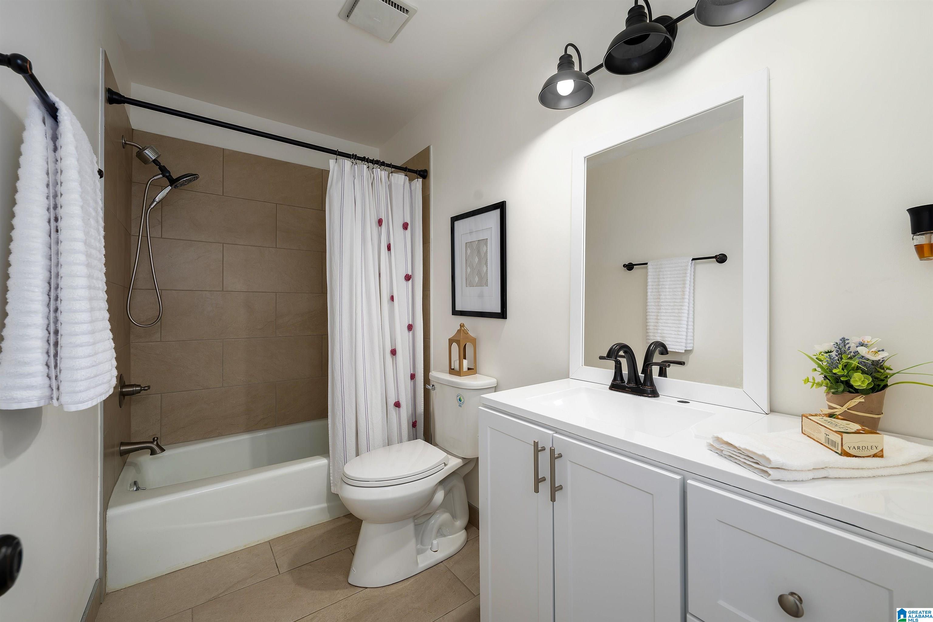 1218 SOUTHWIND DRIVE