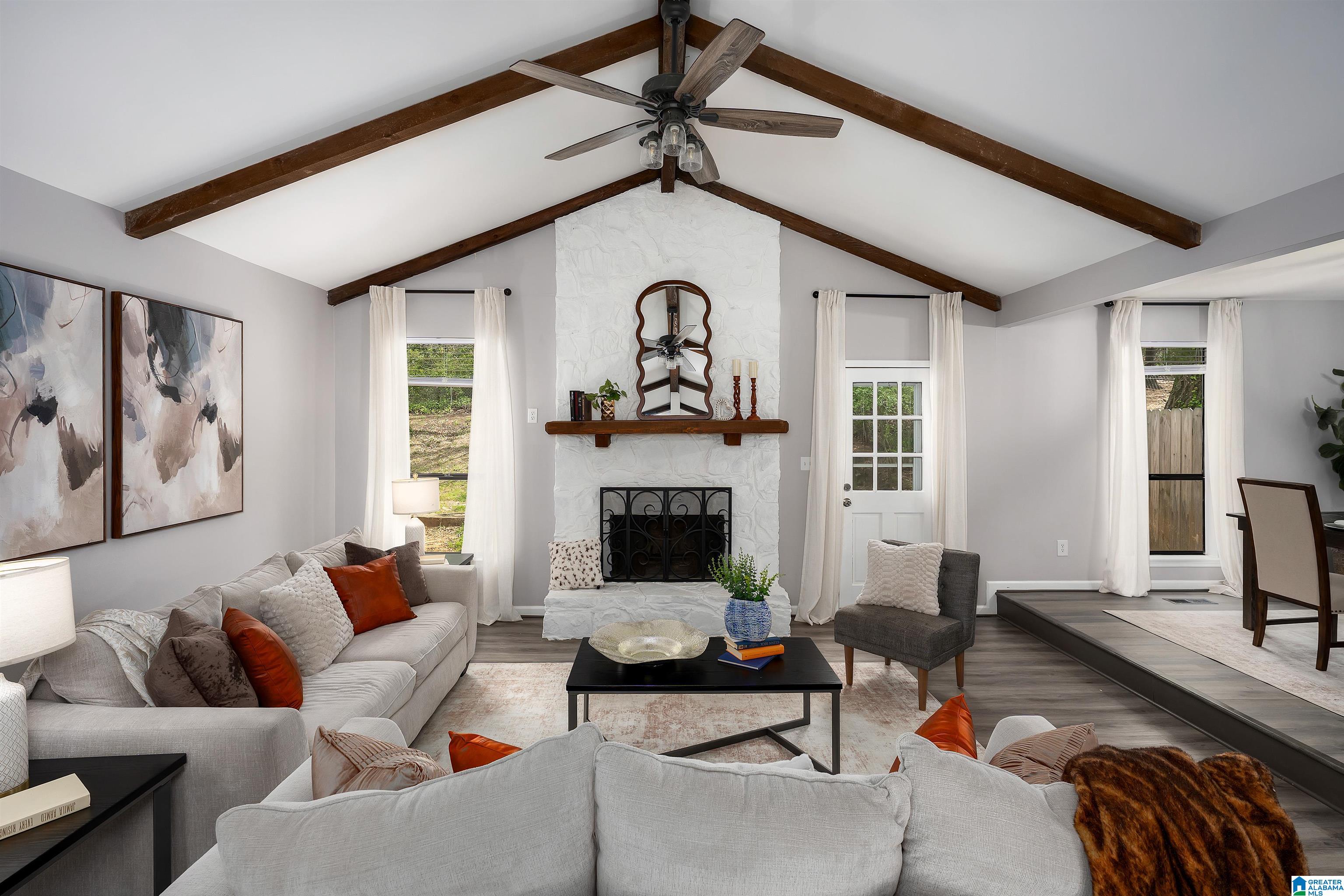 1218 SOUTHWIND DRIVE