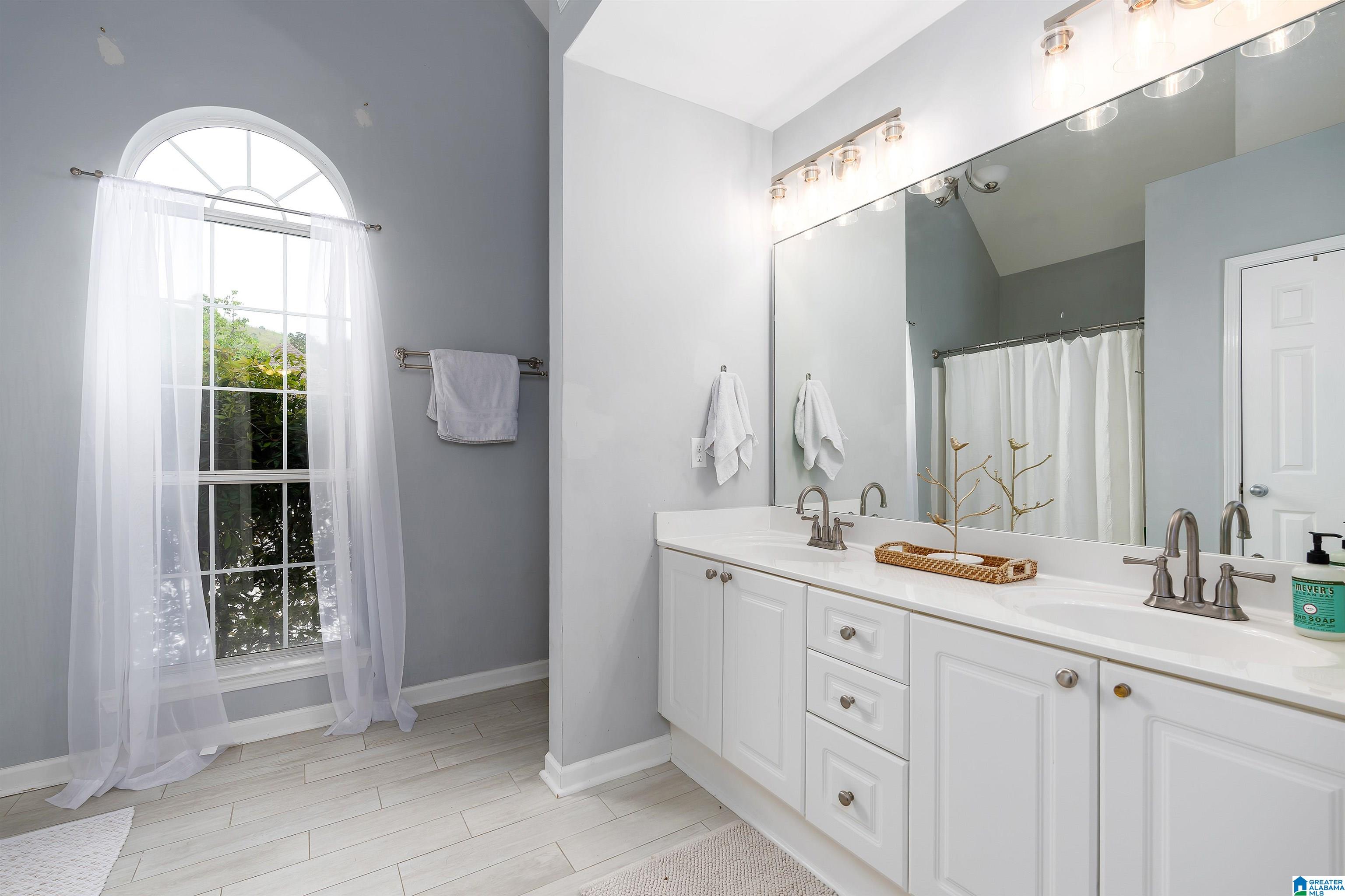 391 FOREST LAKES DRIVE