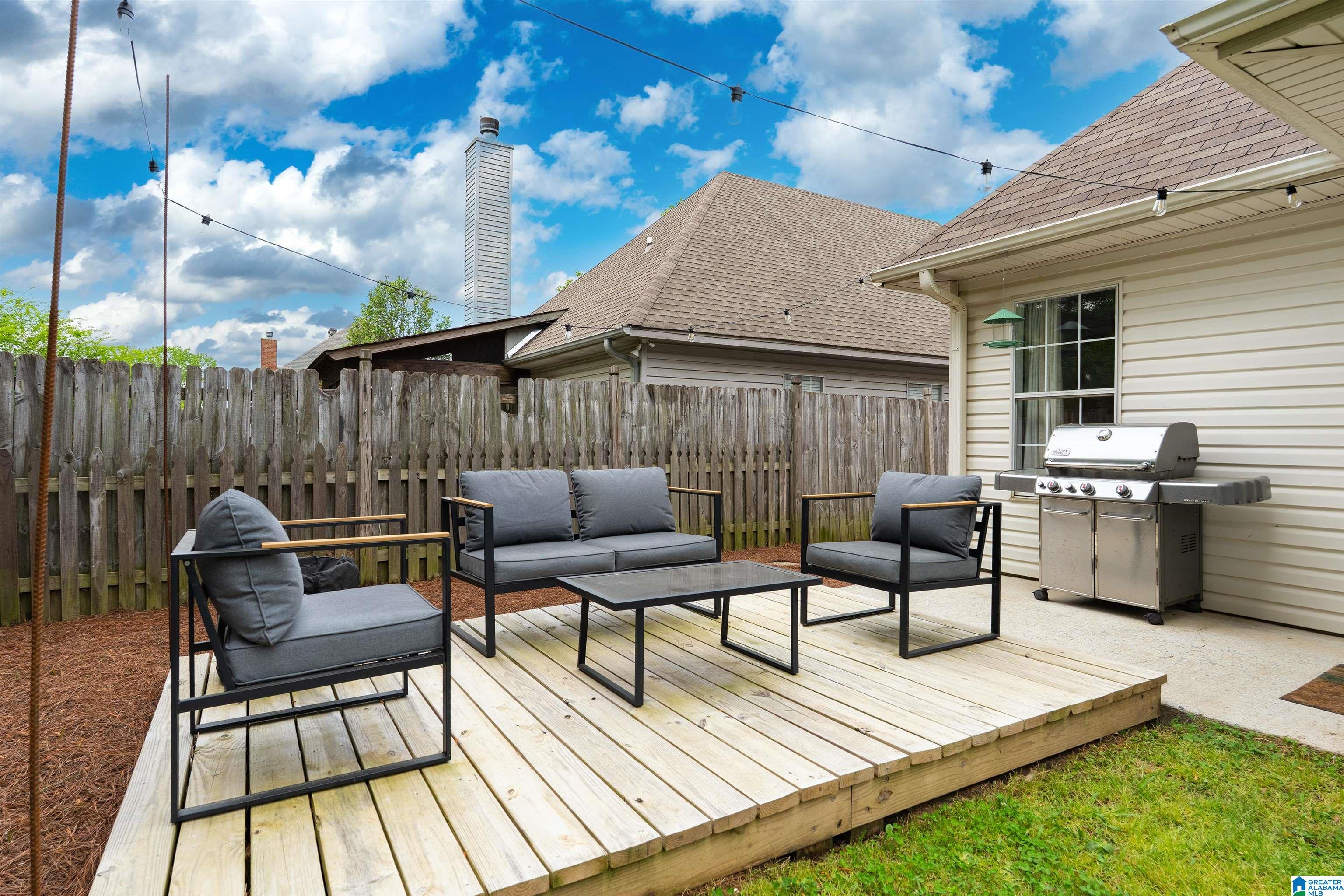 391 FOREST LAKES DRIVE