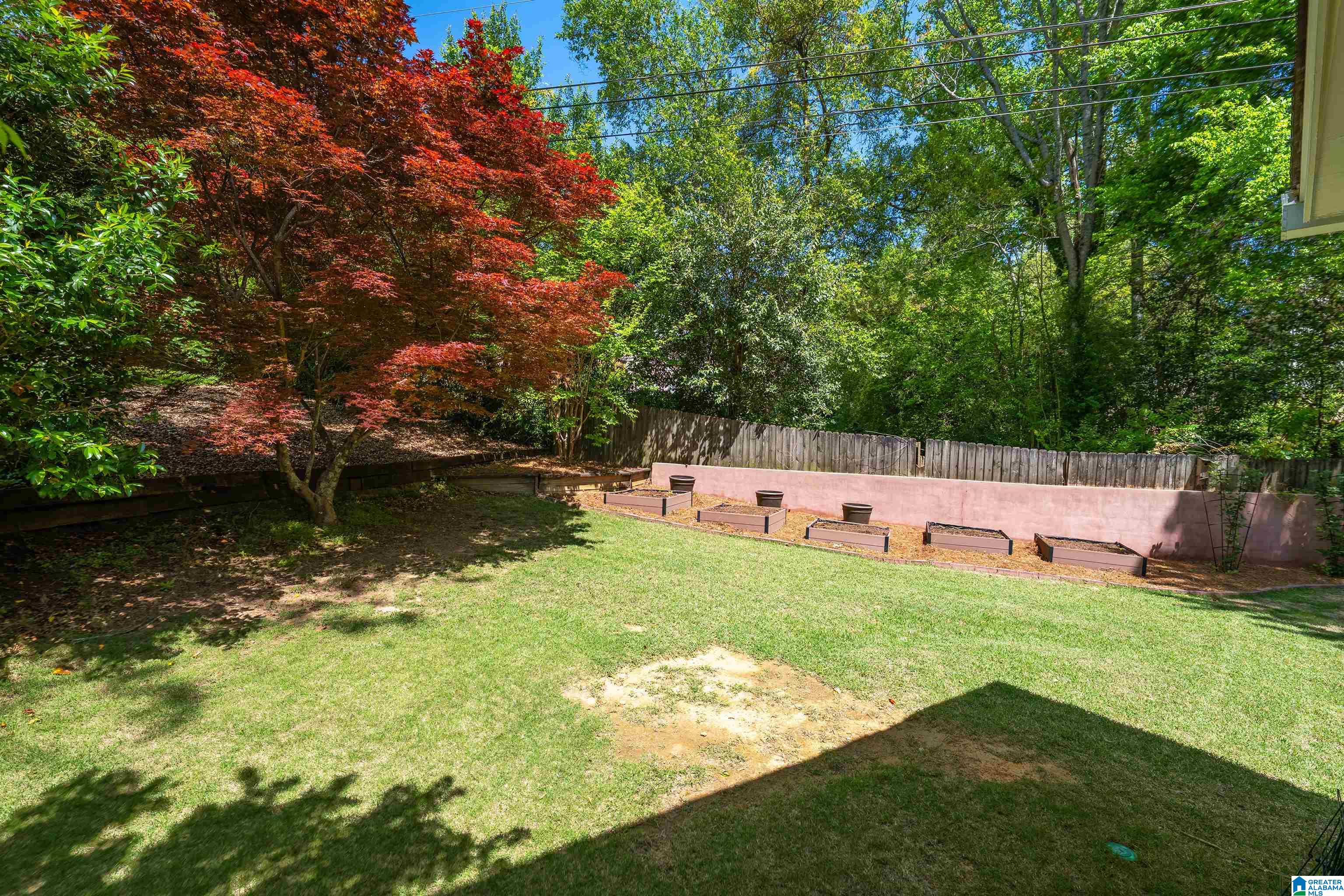 2633 SOUTHVIEW PLACE