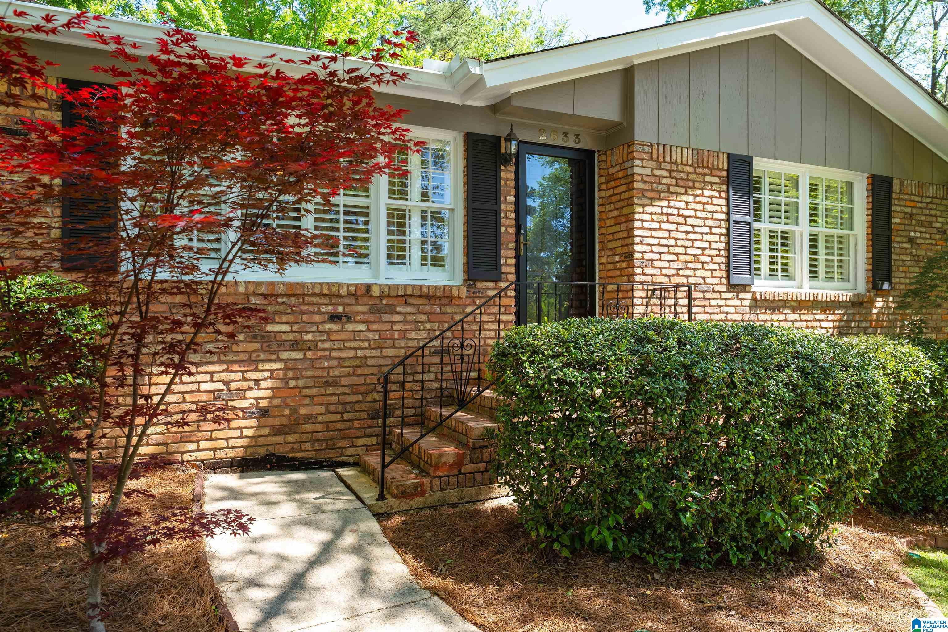 2633 SOUTHVIEW PLACE