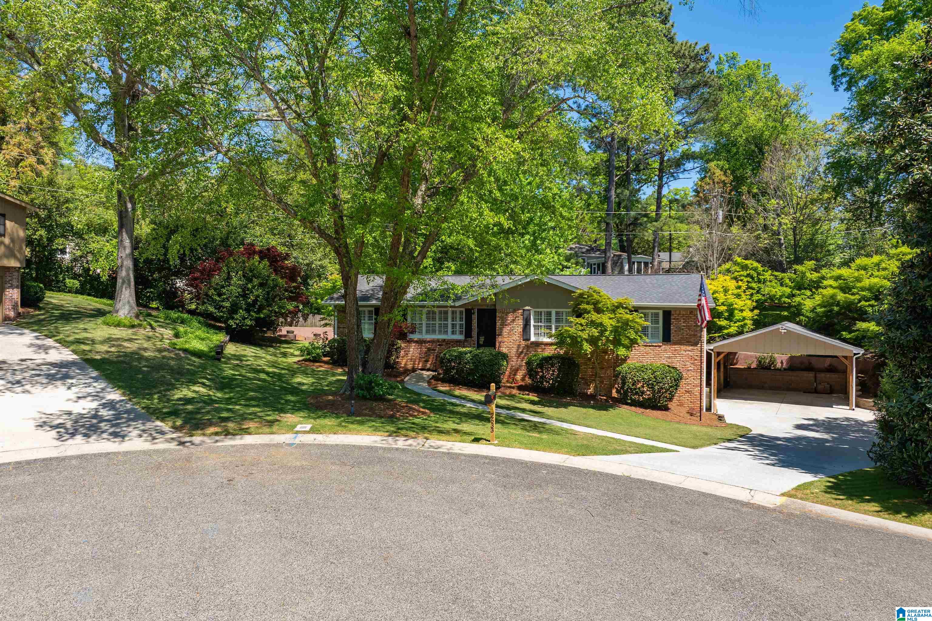 2633 SOUTHVIEW PLACE