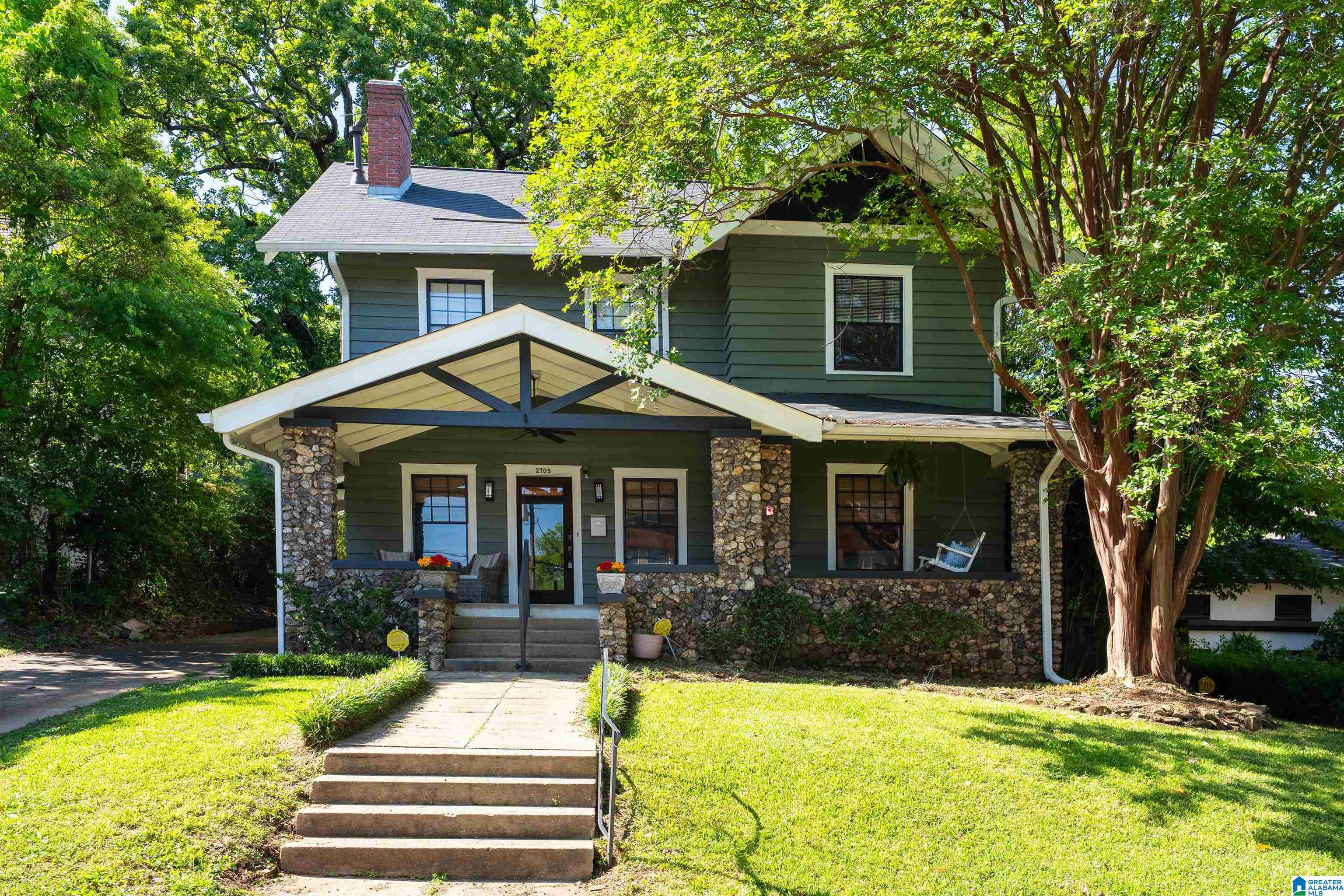 2705 S CALDWELL AVENUE