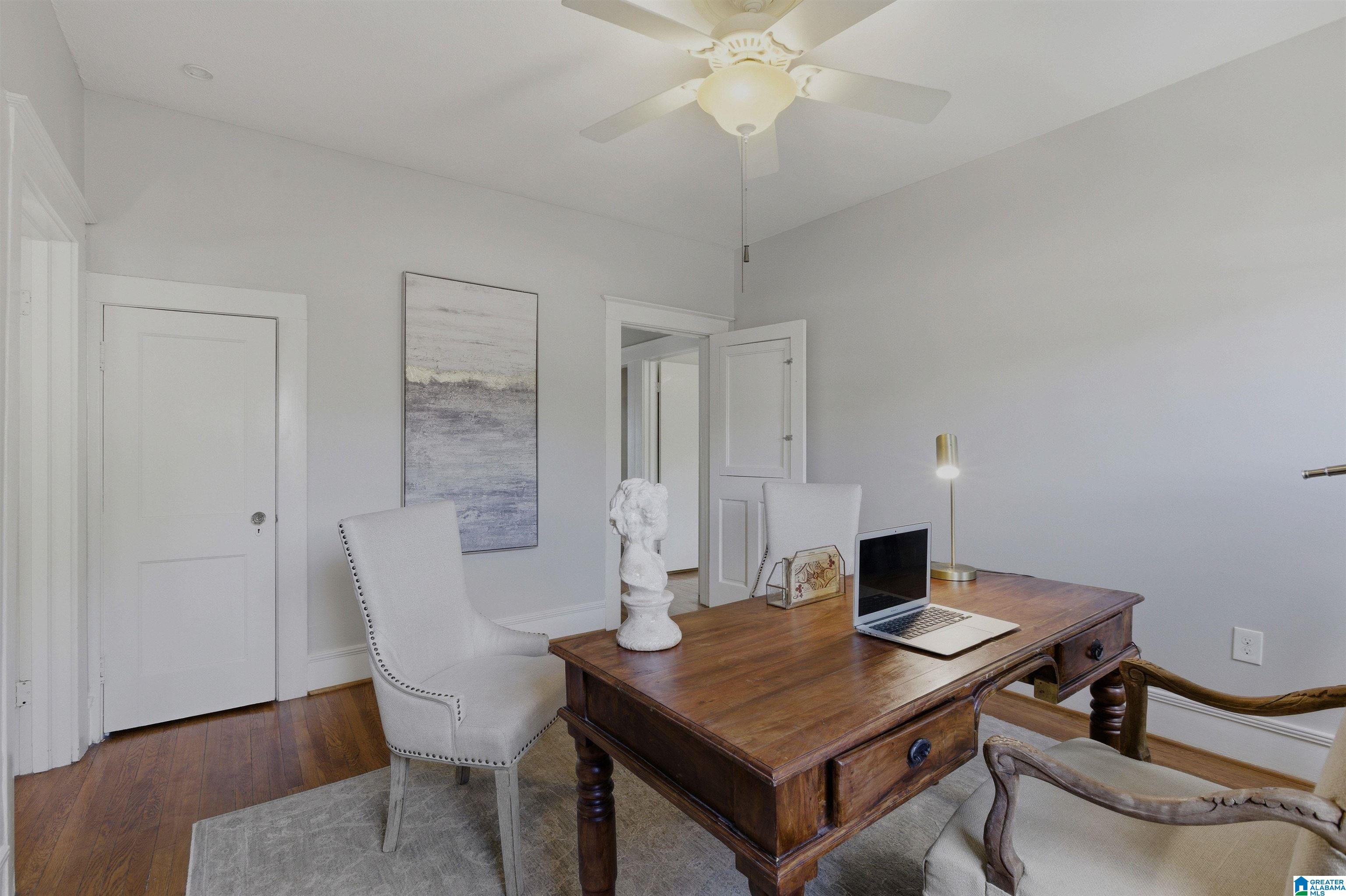 2705 S CALDWELL AVENUE