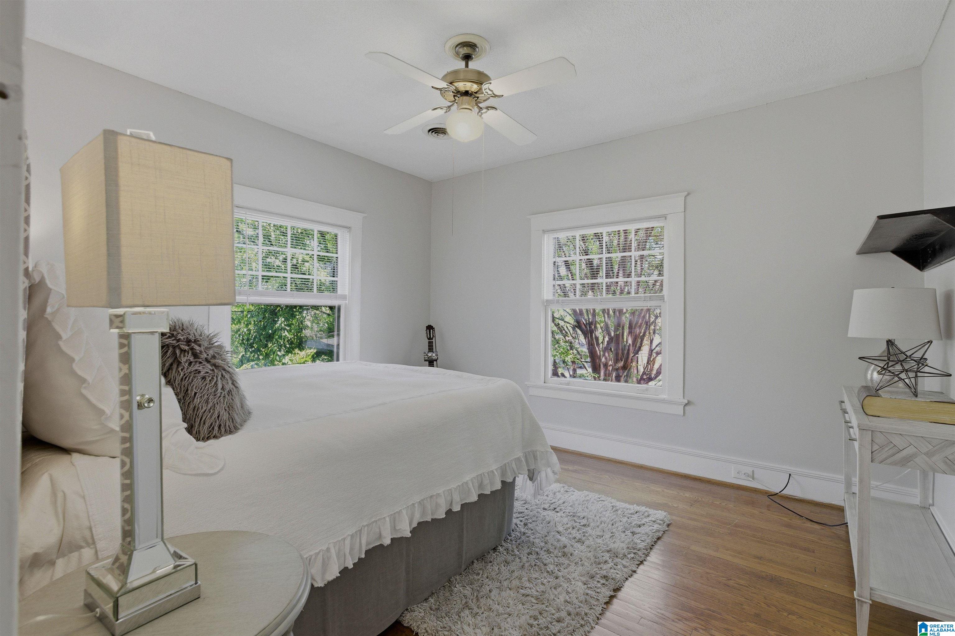 2705 S CALDWELL AVENUE