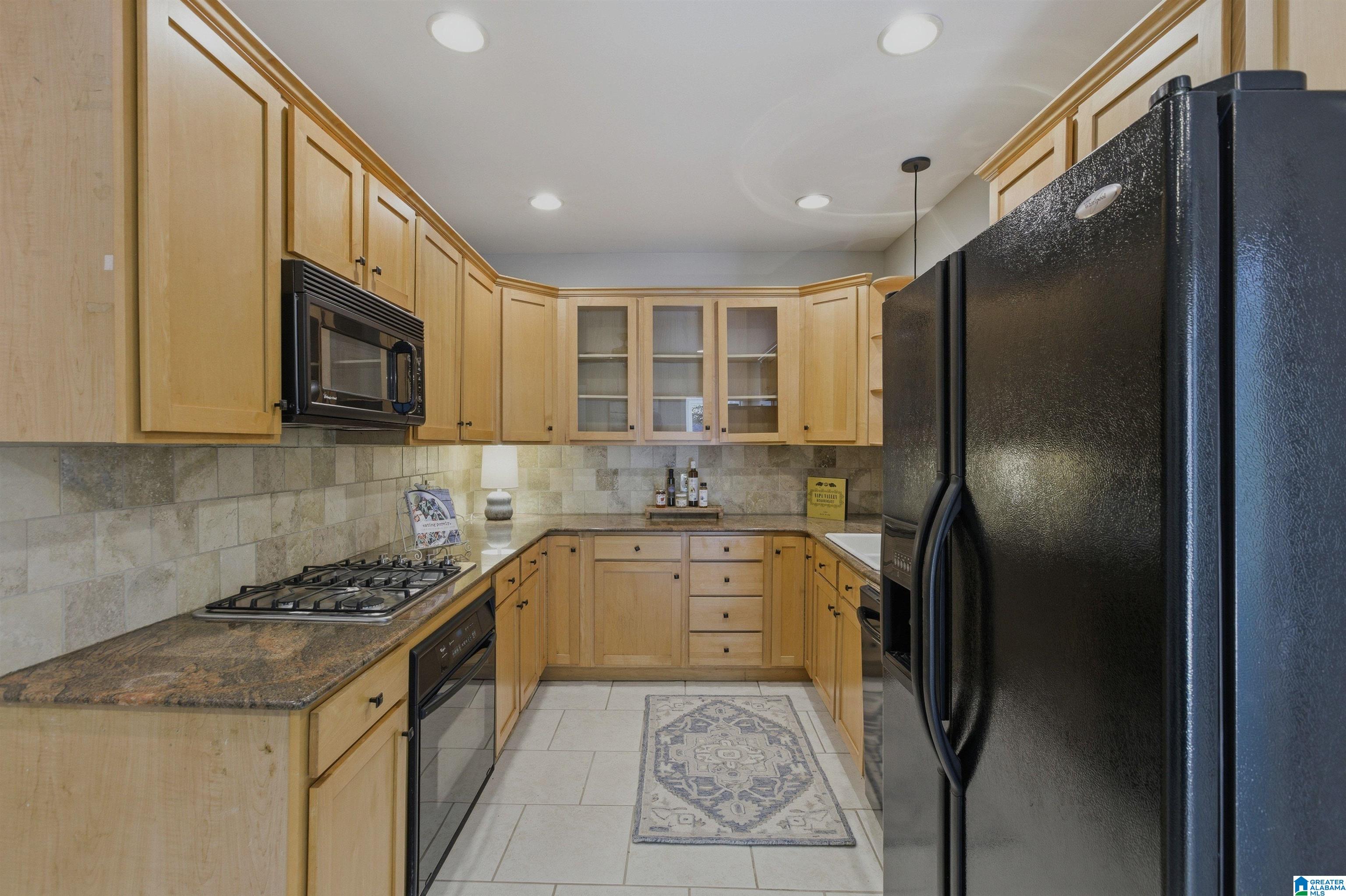 2705 S CALDWELL AVENUE