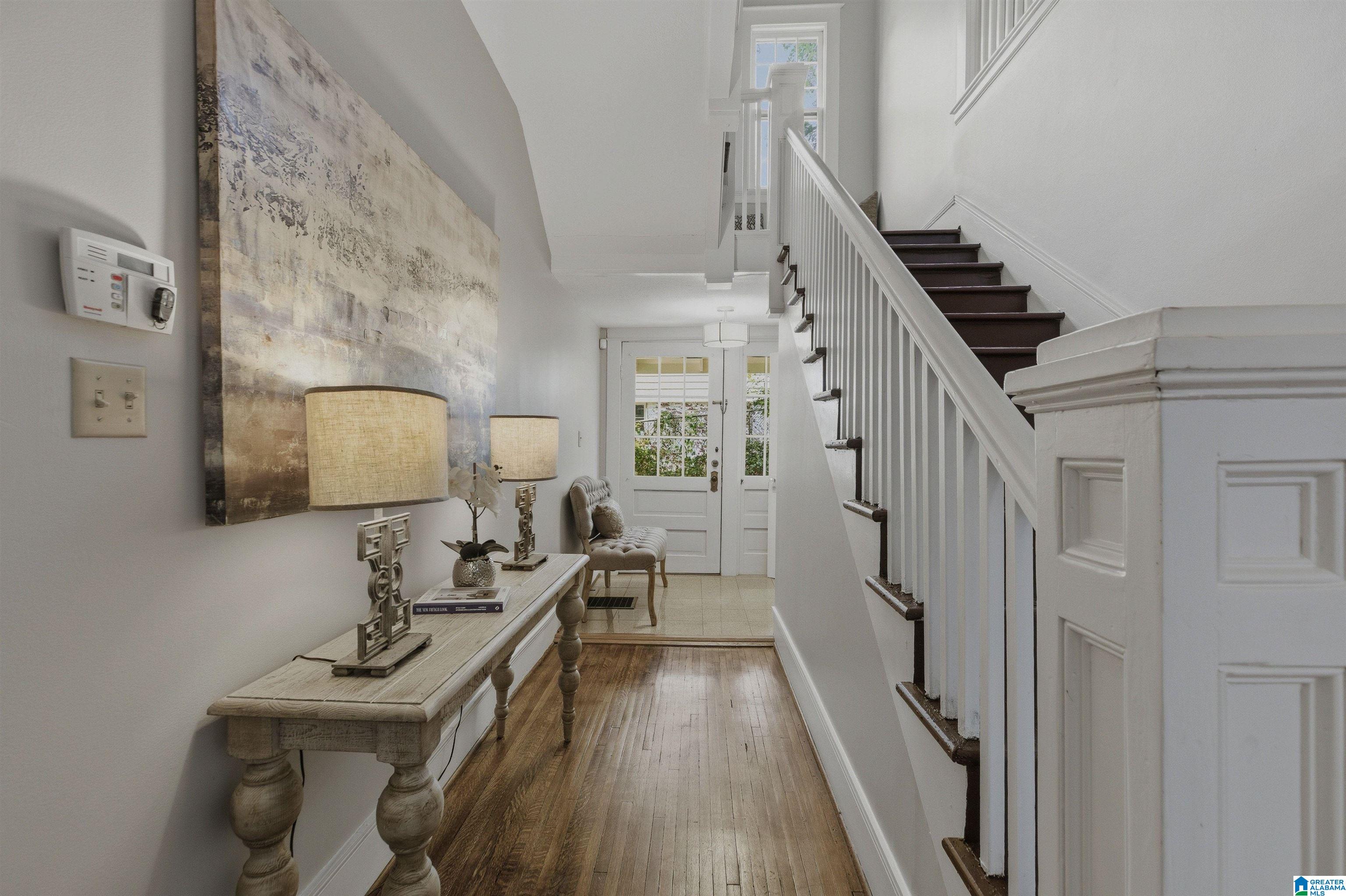 2705 S CALDWELL AVENUE