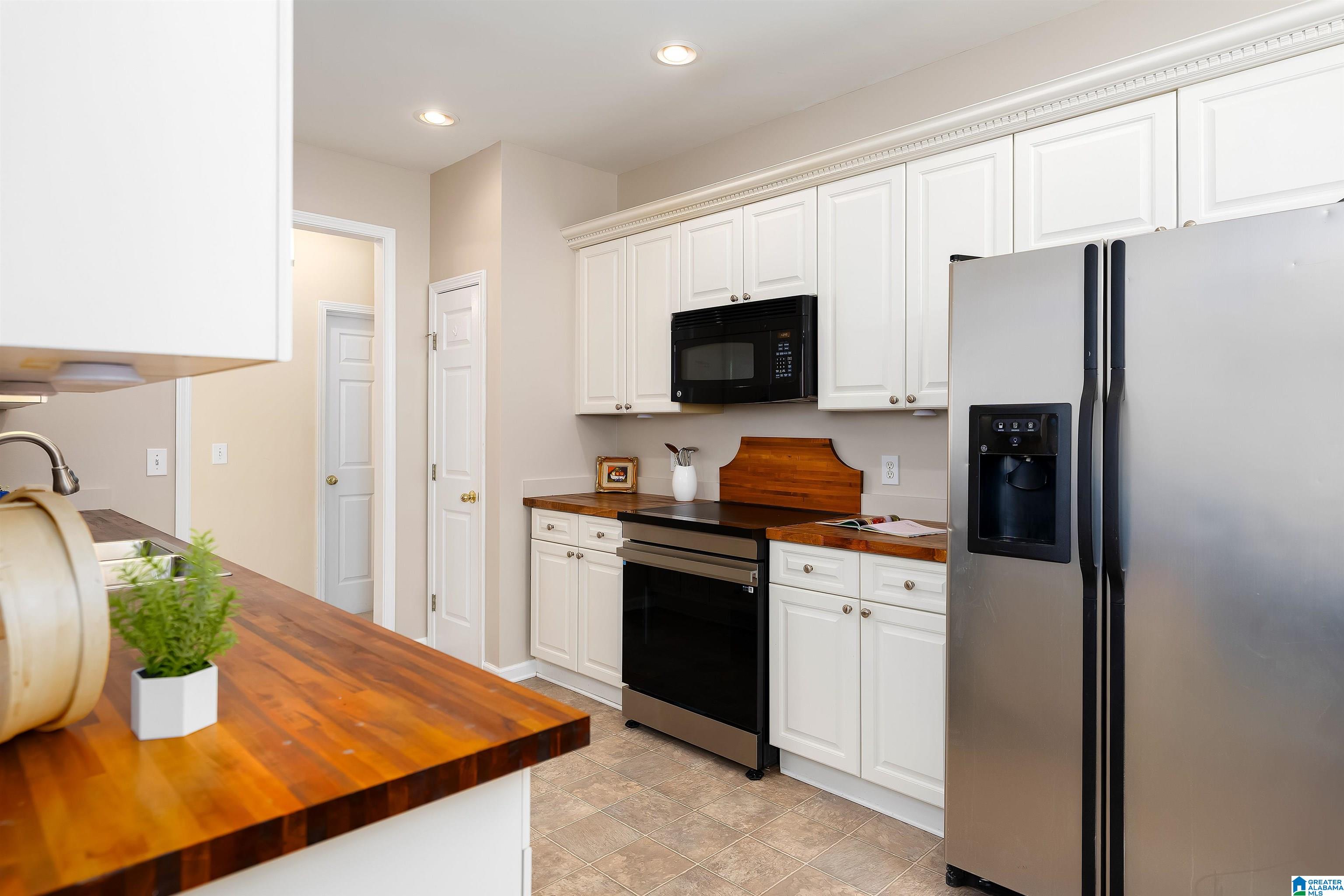 220 CHESTNUT FOREST DRIVE