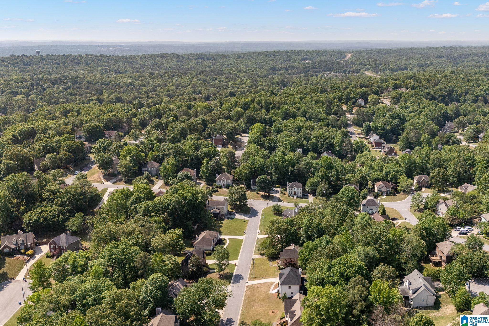 5012 KNOLL VIEW CIRCLE
