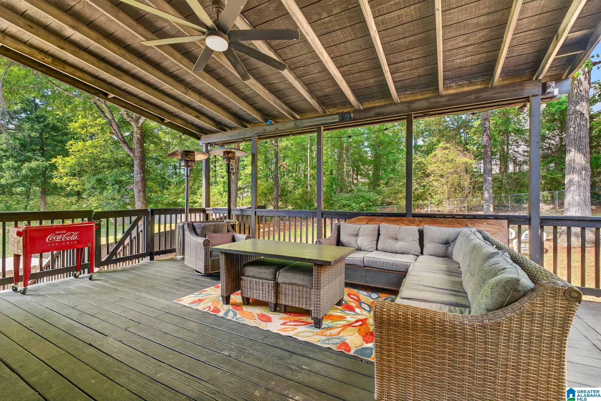 5012 KNOLL VIEW CIRCLE