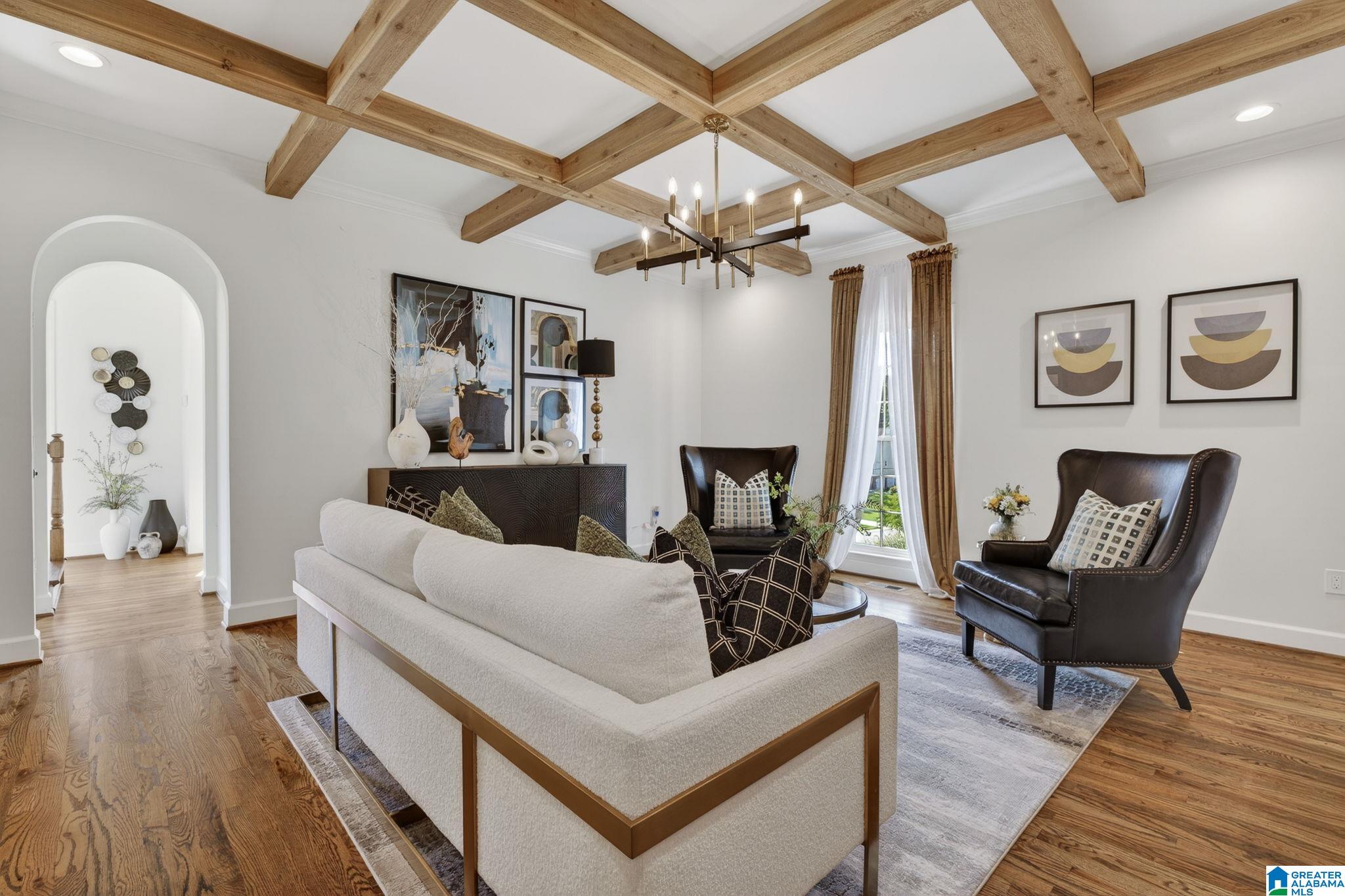 5012 KNOLL VIEW CIRCLE