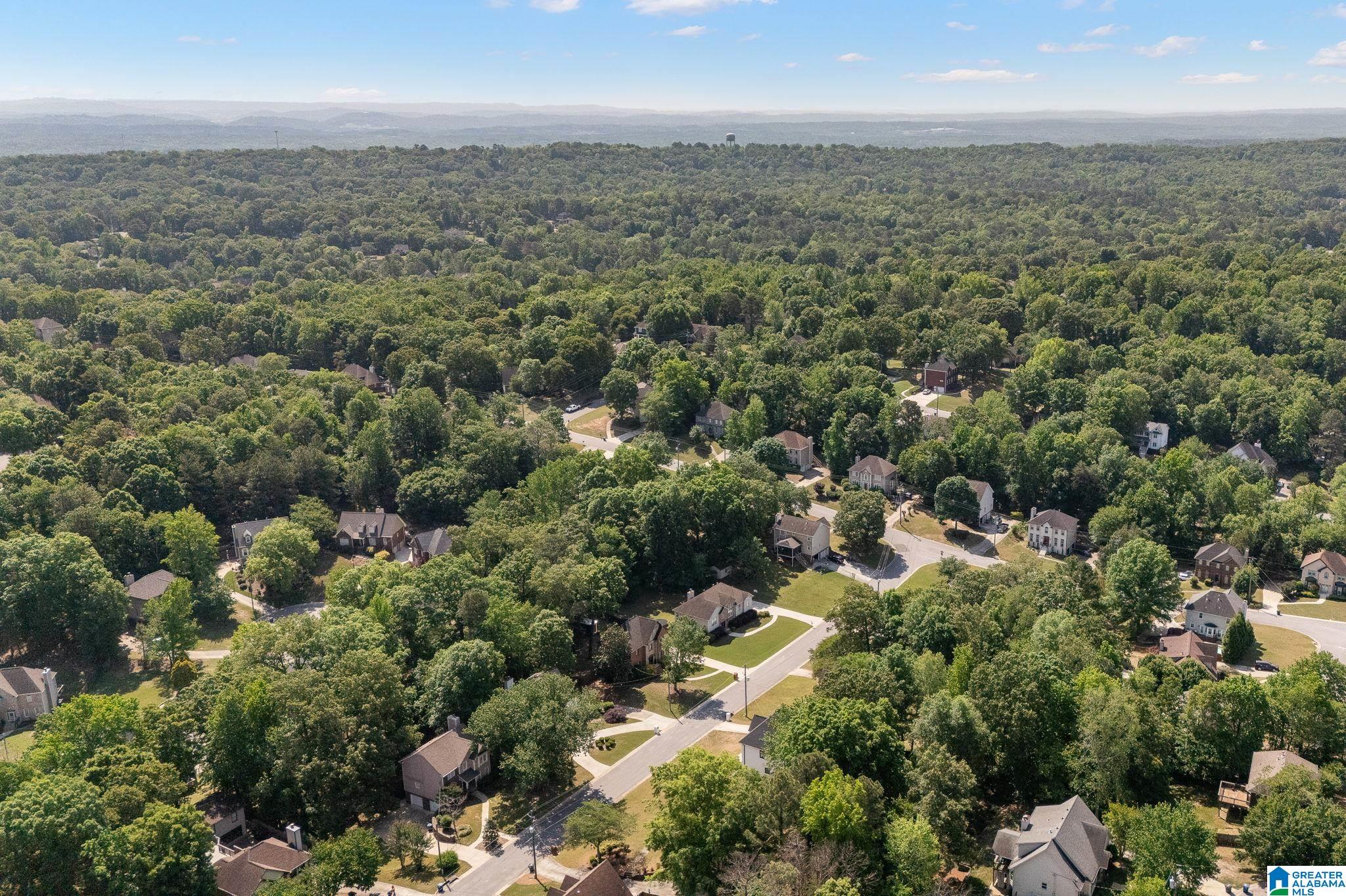 5012 KNOLL VIEW CIRCLE