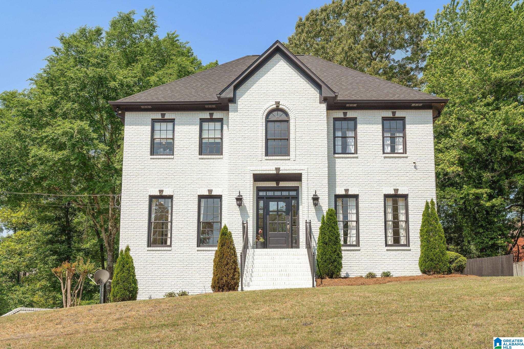 5012 KNOLL VIEW CIRCLE
