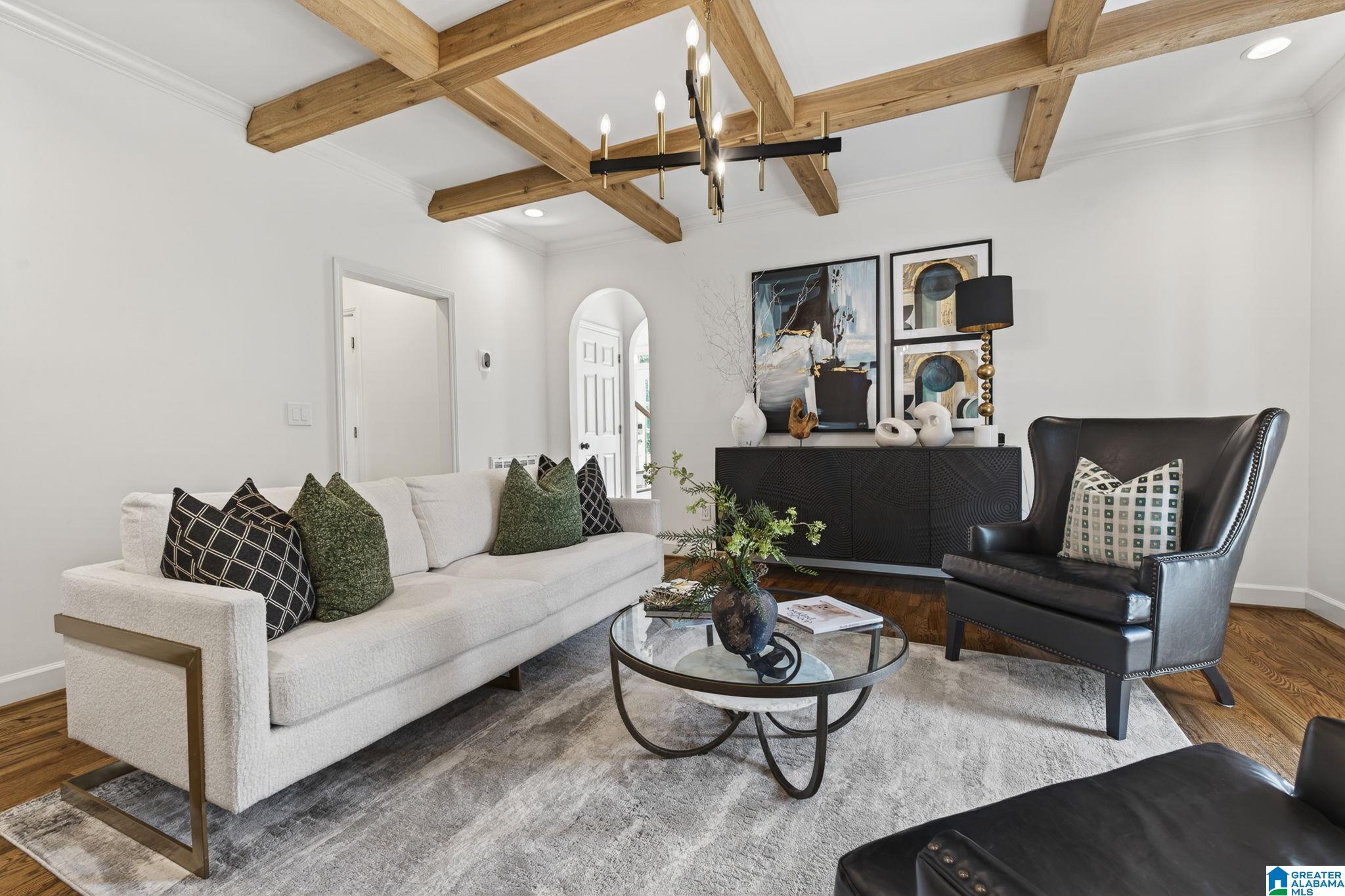 5012 KNOLL VIEW CIRCLE