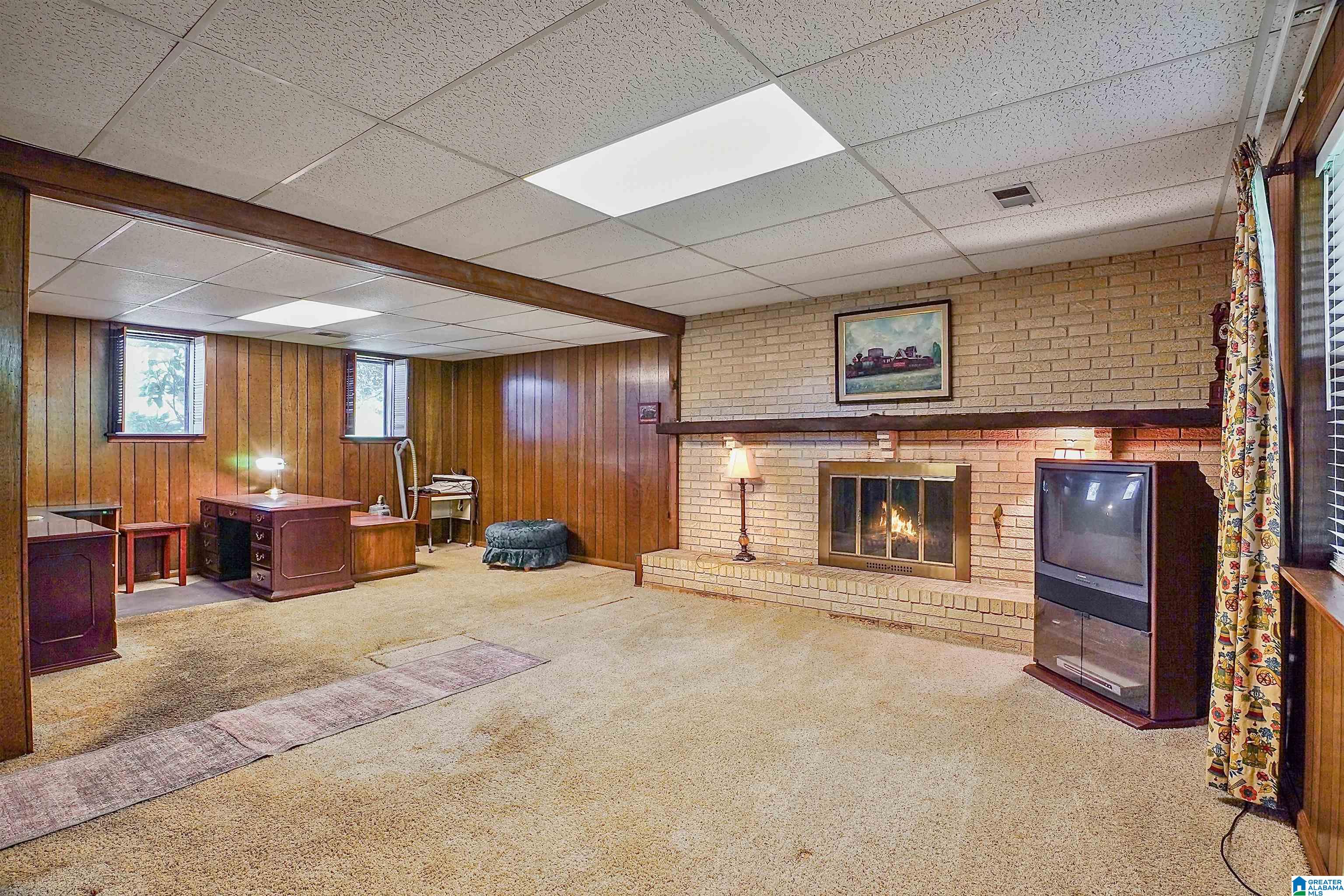 504 WILDERNESS ROAD