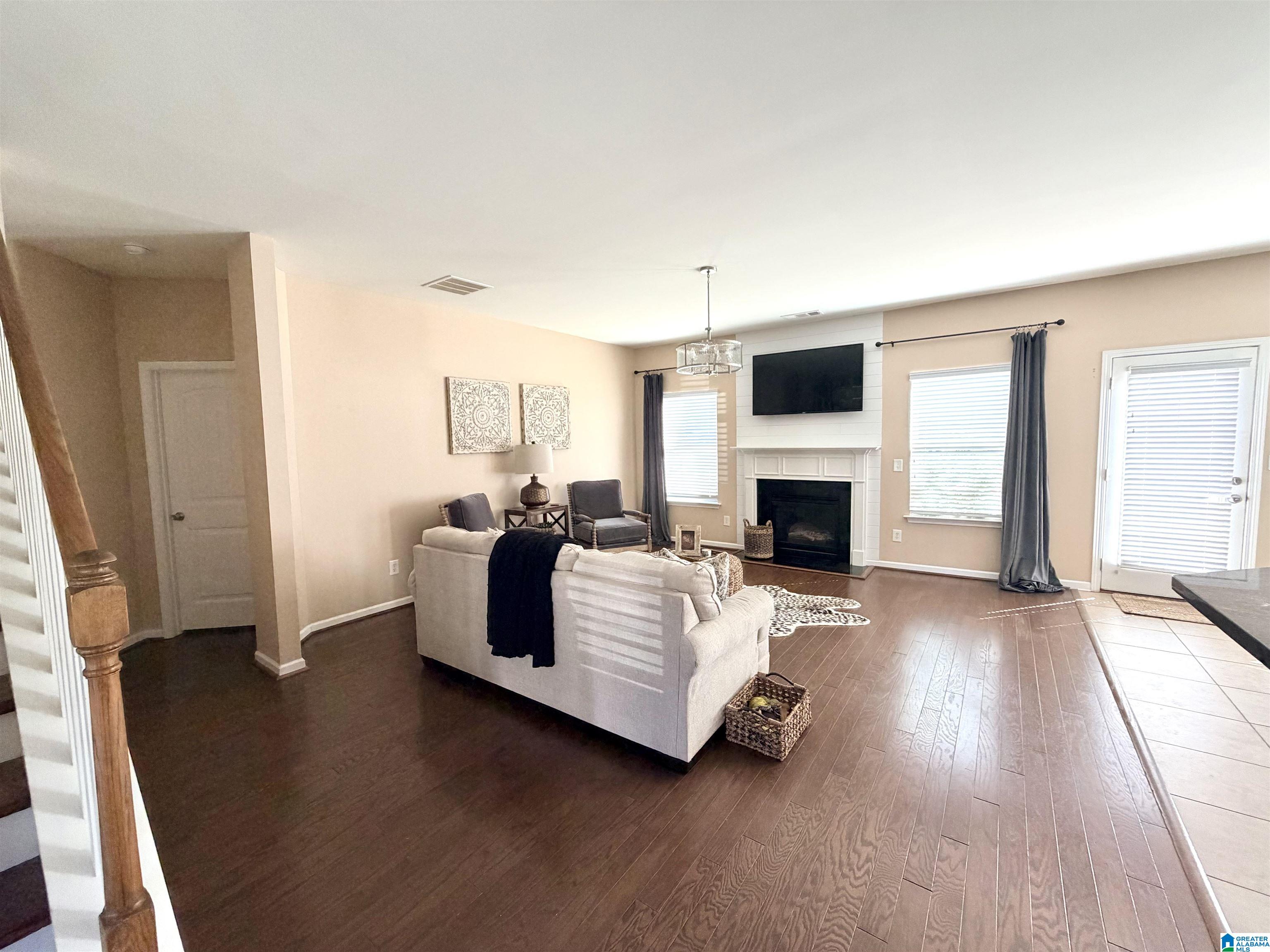 121 ROSEGATE DRIVE