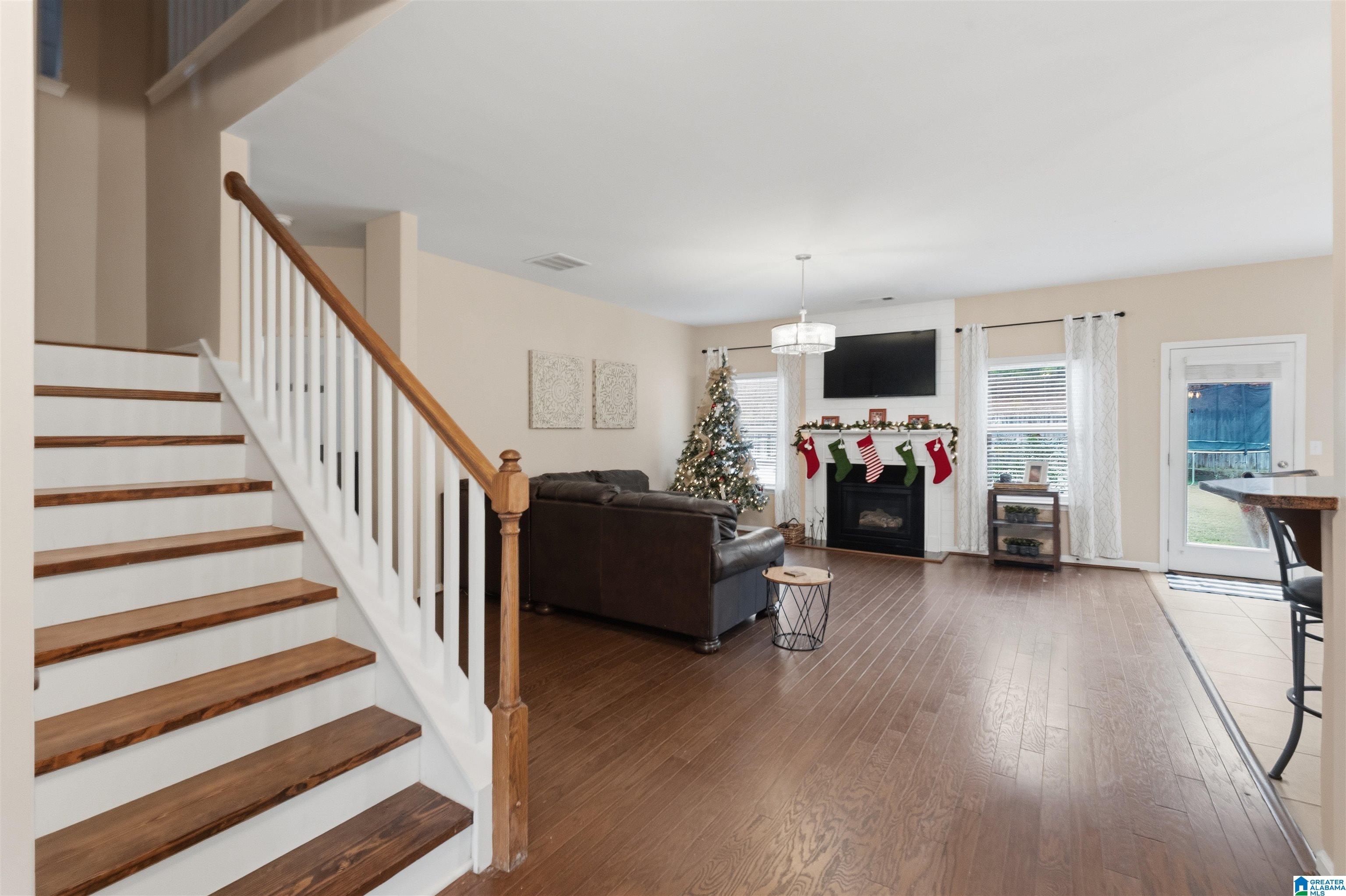 121 ROSEGATE DRIVE