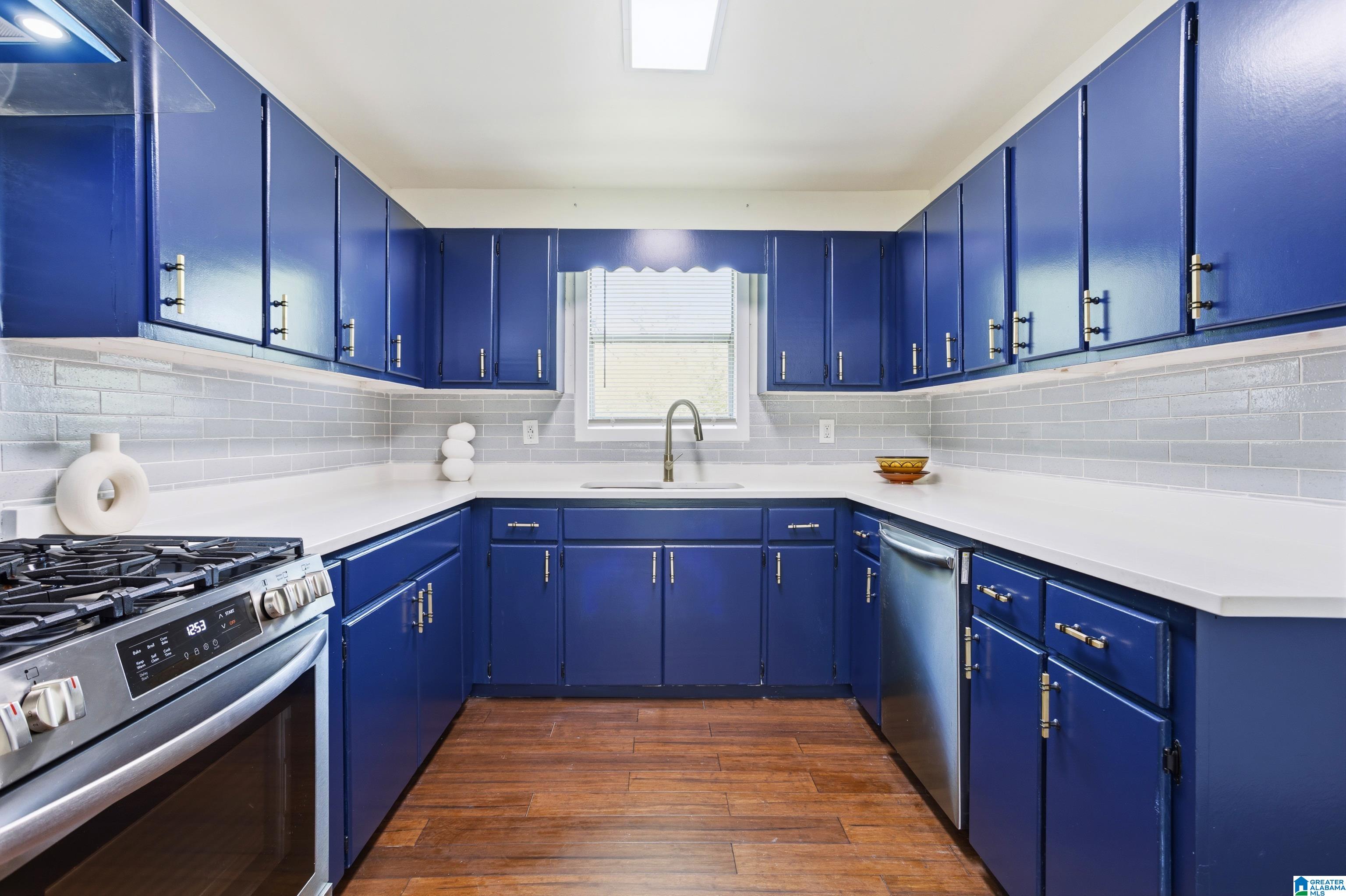 1155 LEVINE ROAD