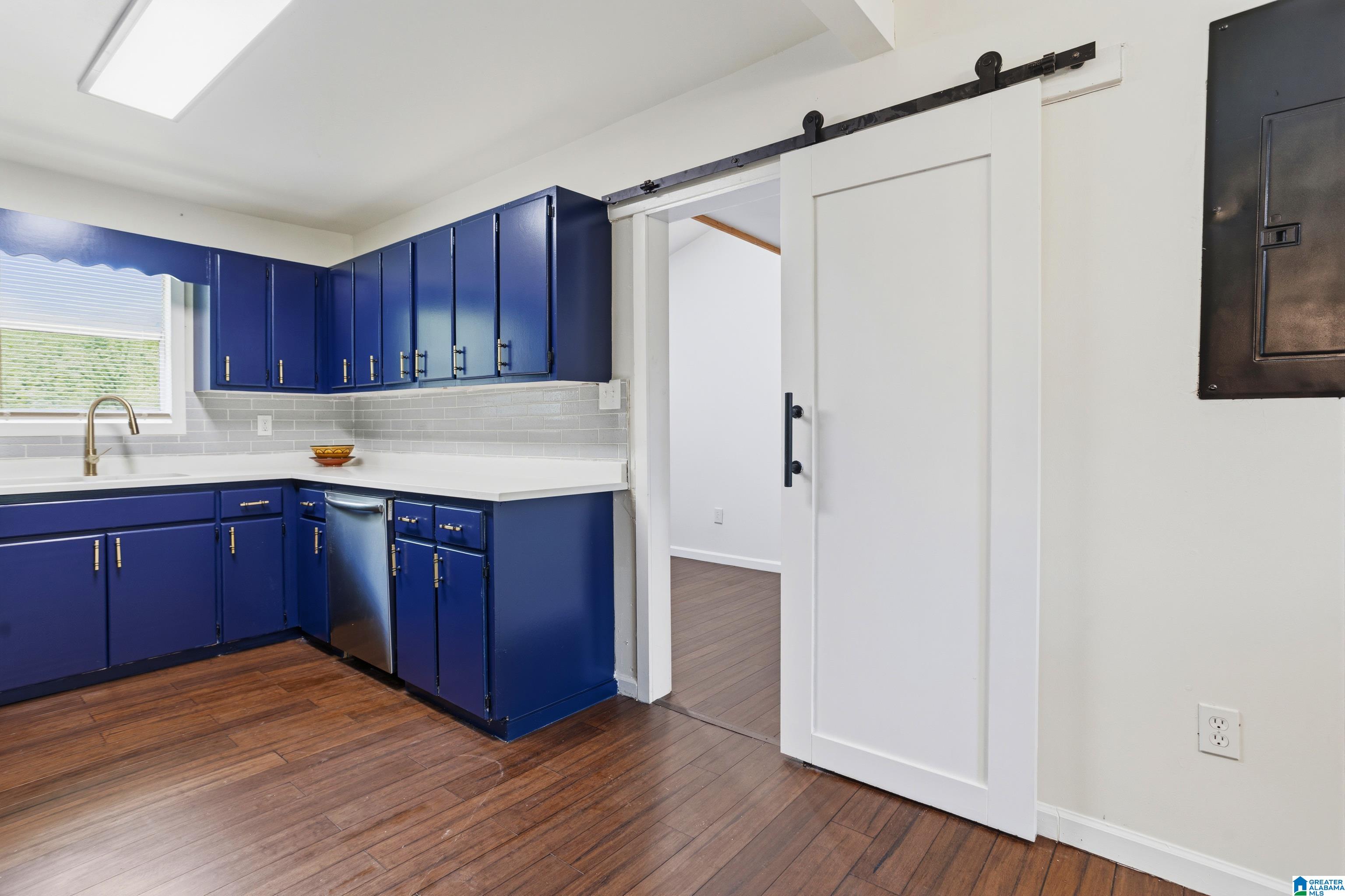 1155 LEVINE ROAD