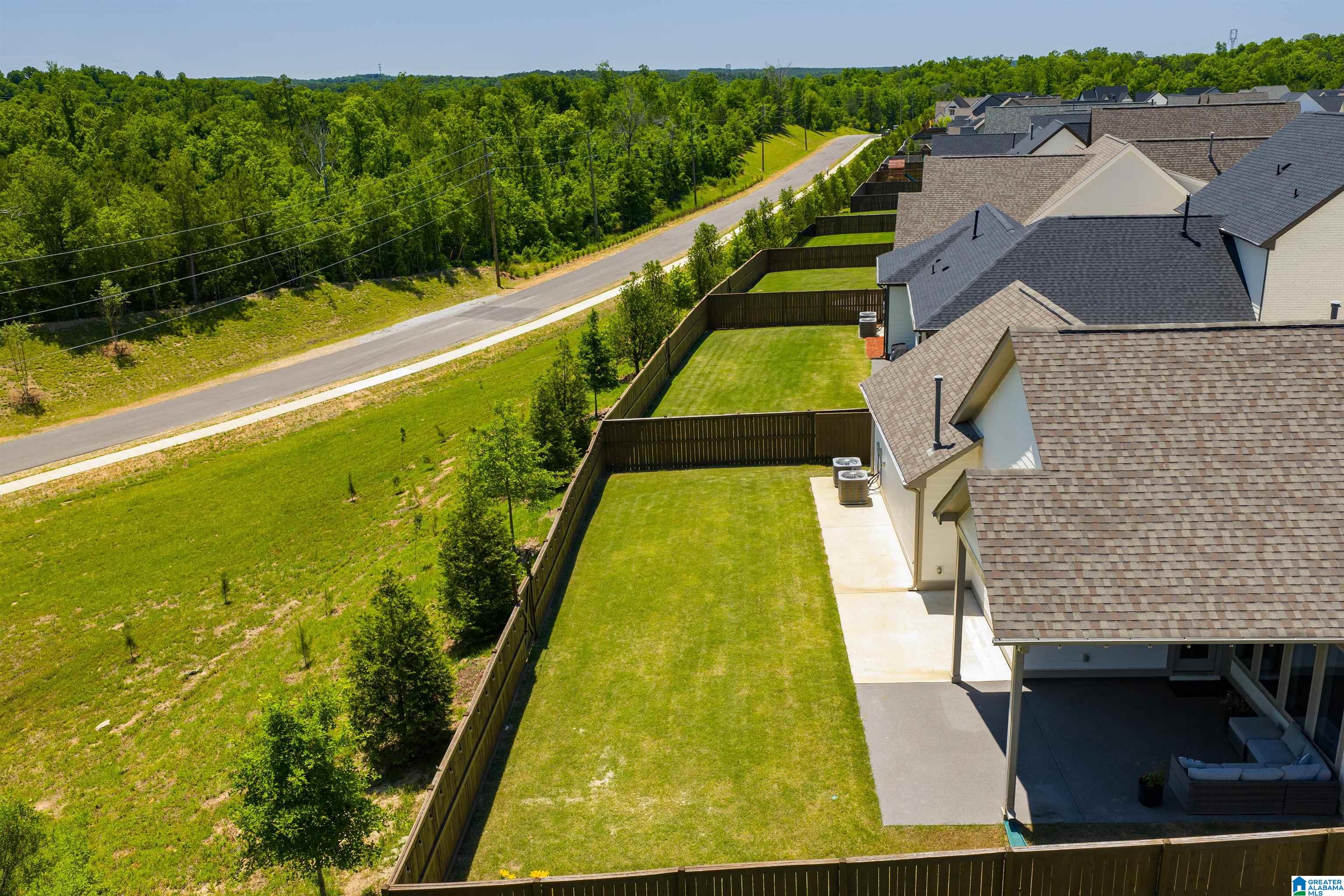 1232 TOWER LANE