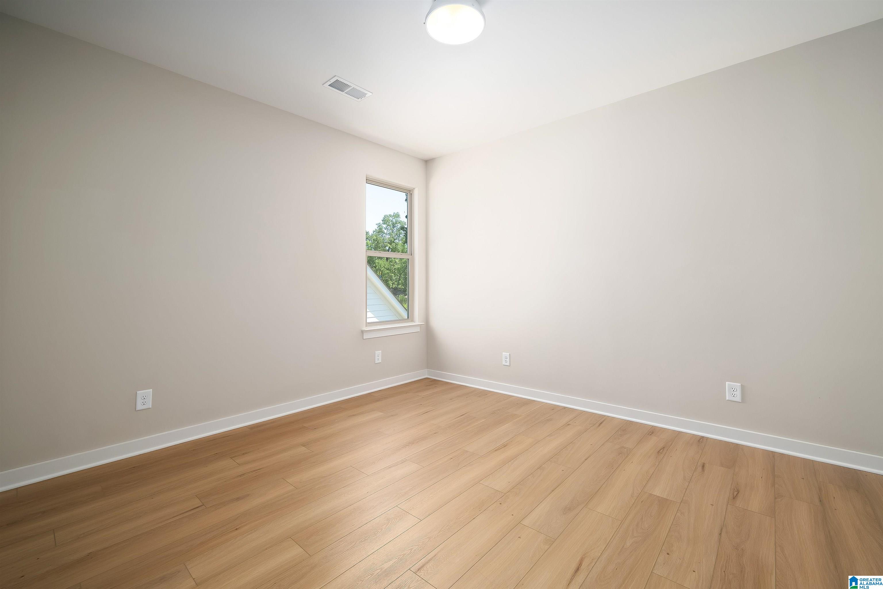 1232 TOWER LANE