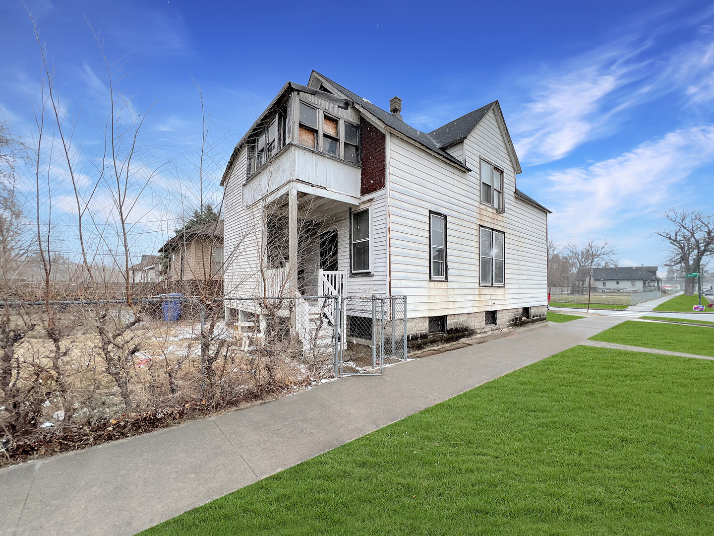 324 W 114th Street