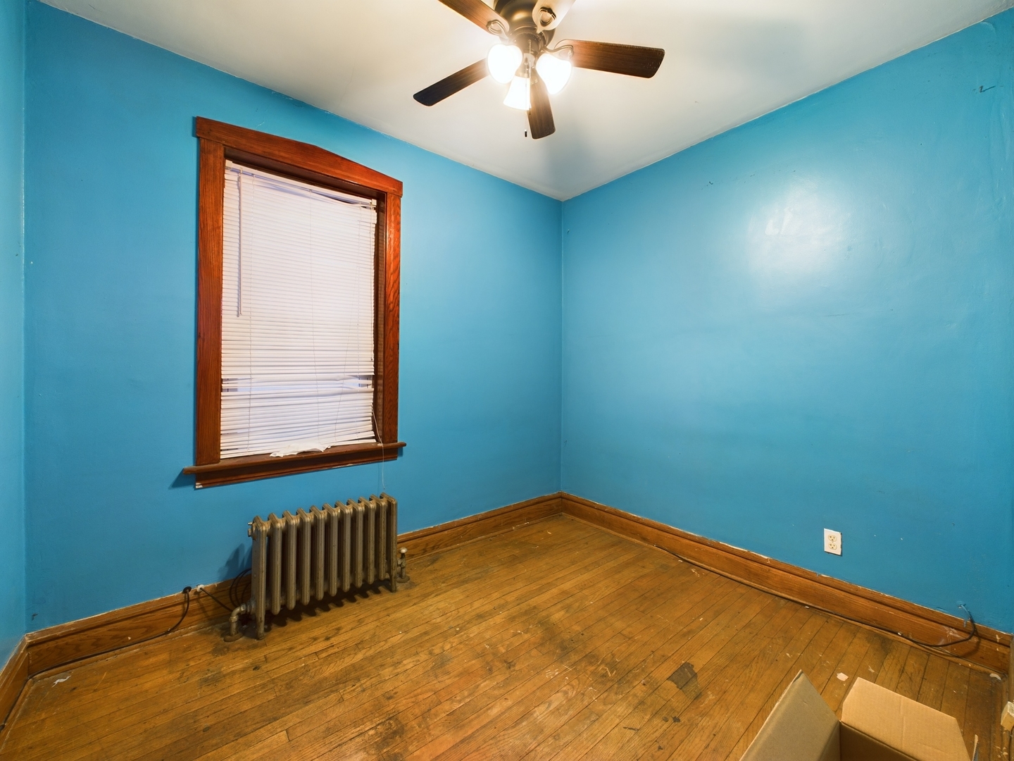1310 S 49th Court