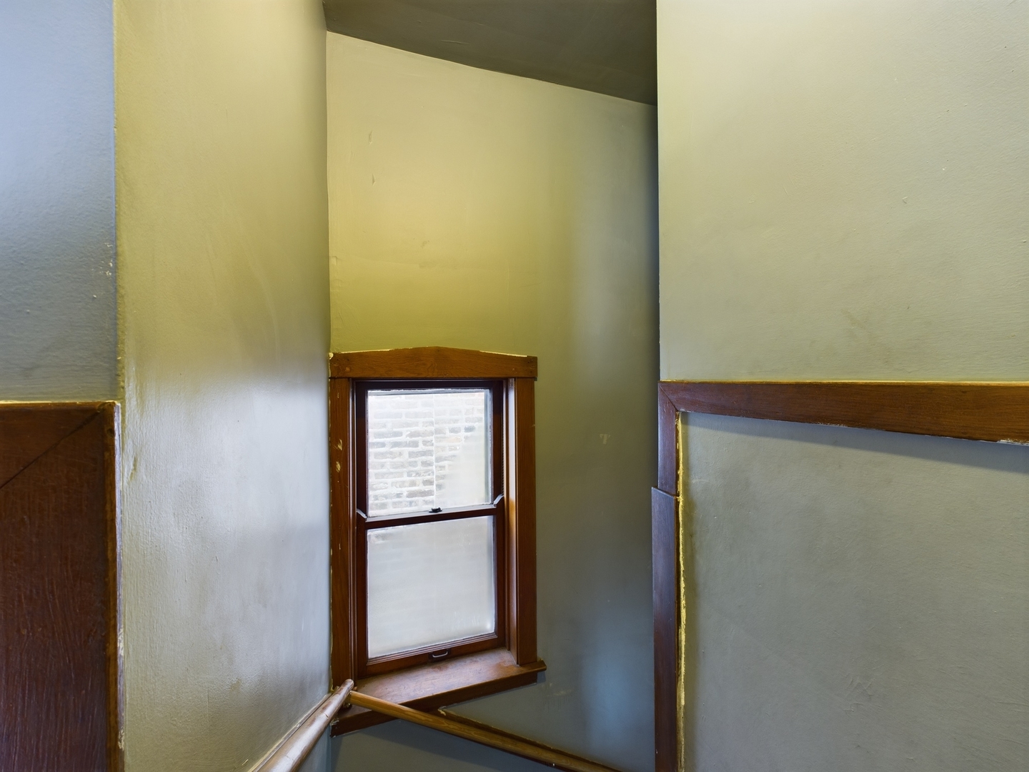 1310 S 49th Court