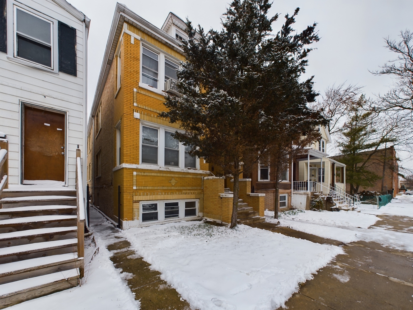 1310 S 49th Court