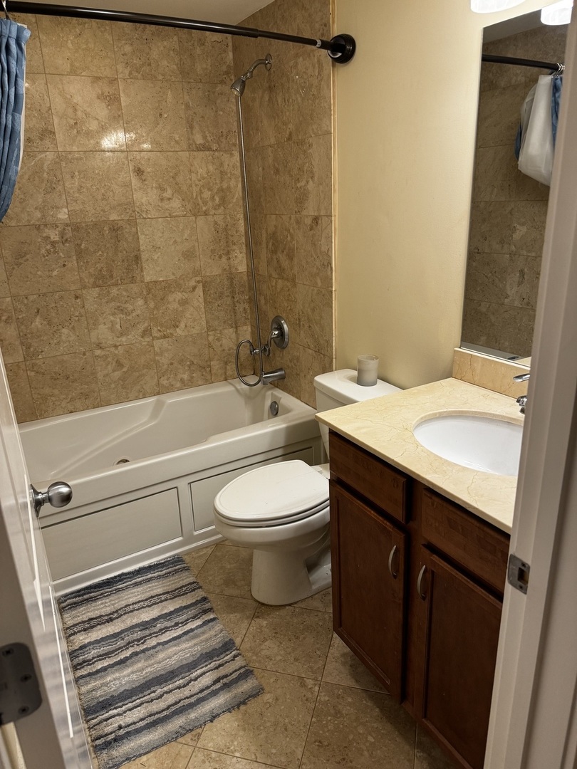 4812 N Hoyne Avenue Unit: 1
