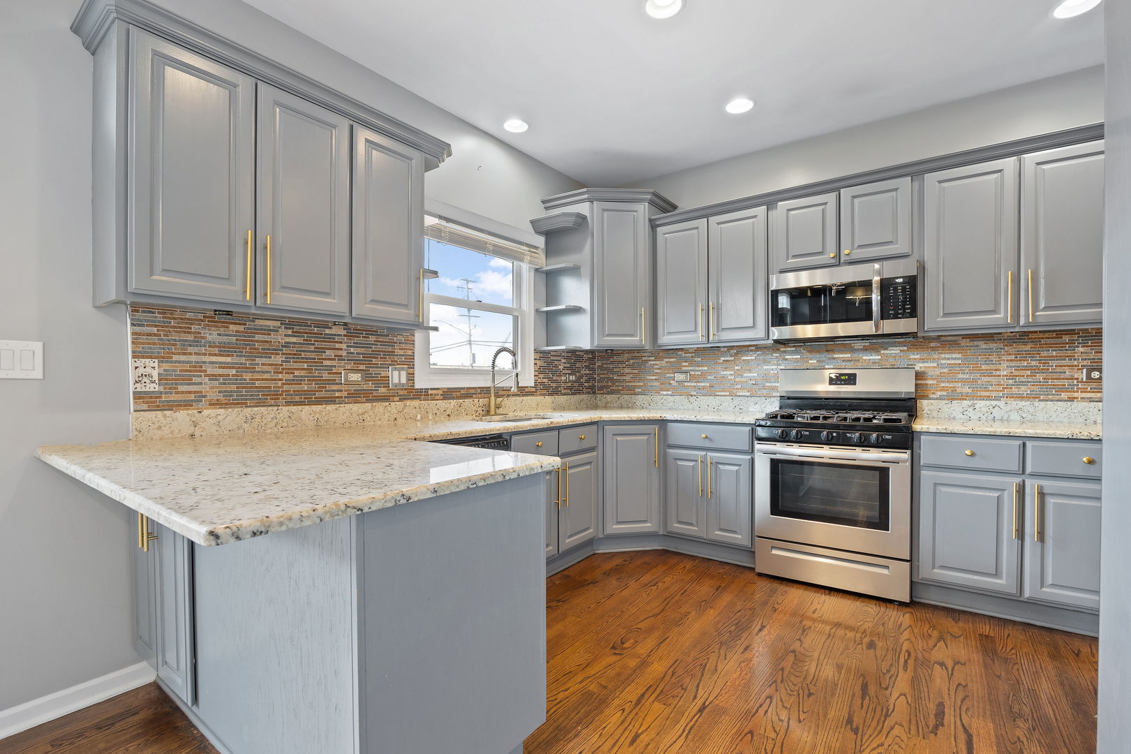 8802 W 83rd Place Unit: A