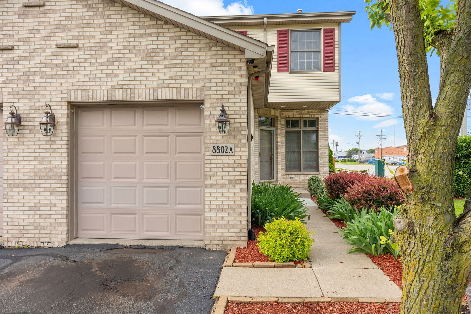 8802 W 83rd Place Unit: A